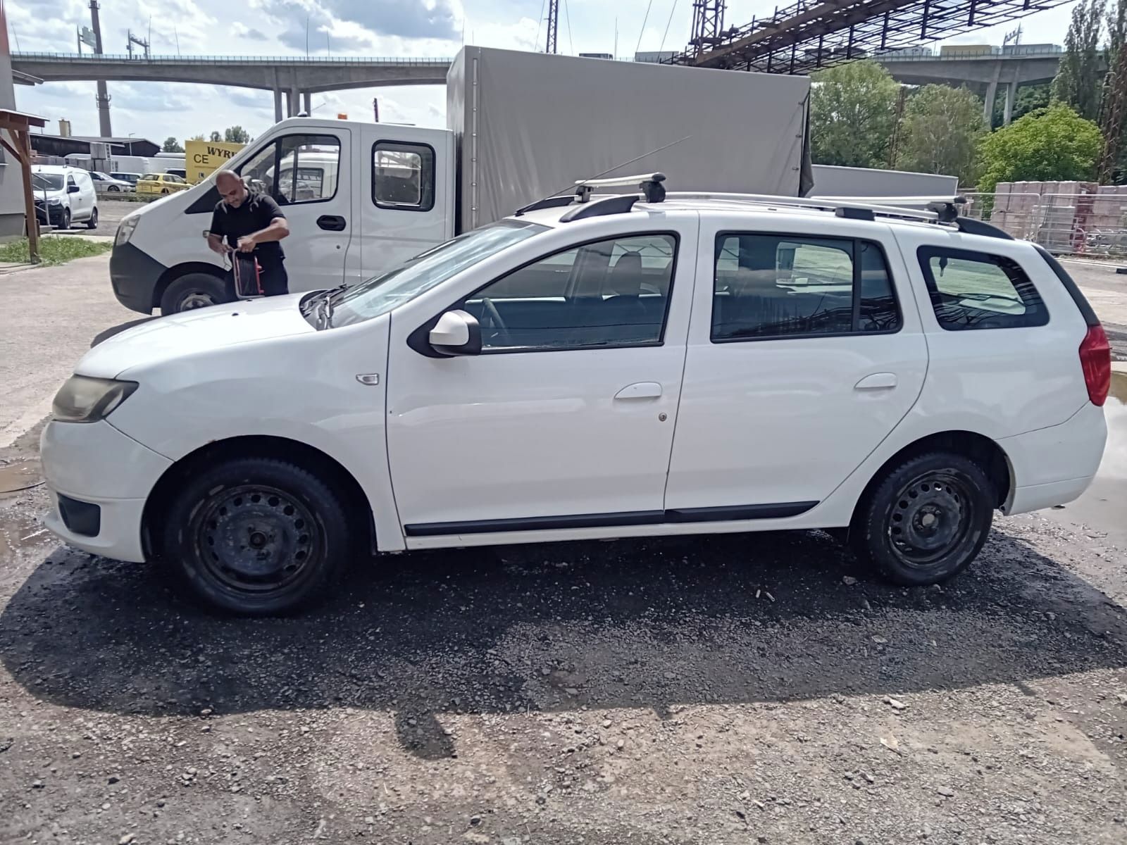 Dacia Logan, 0.9 benzín + plyn - fotka 2