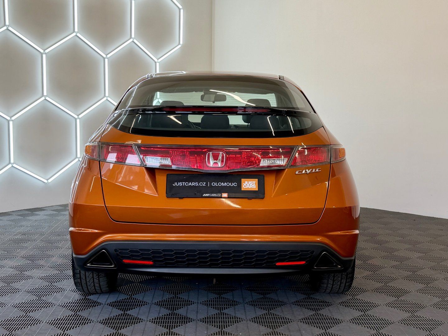 Honda Civic, 1.8 VTEC Sport/1.maj/SERV.KN. - fotka 6