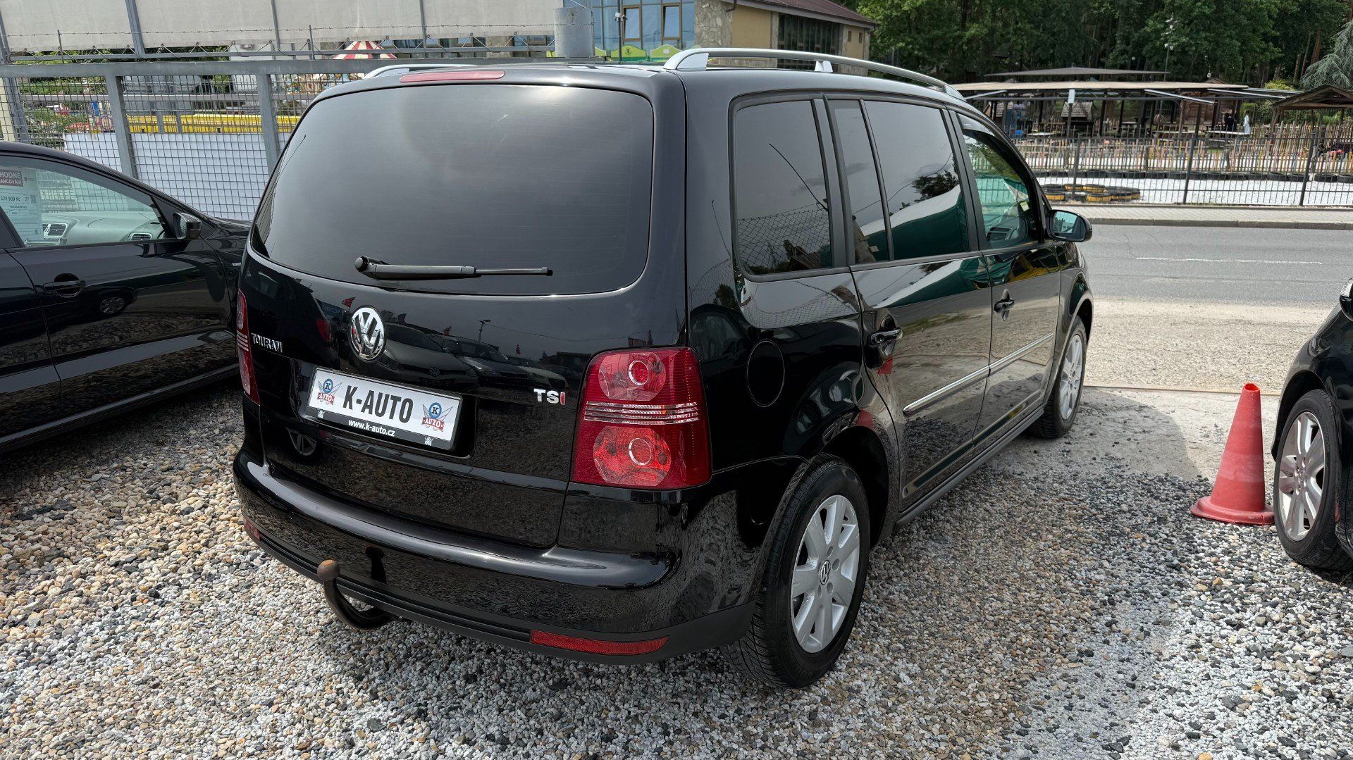 Volkswagen Touran, 1.4TSi 103kW *DSG*Tažné*ALU* - fotka 4