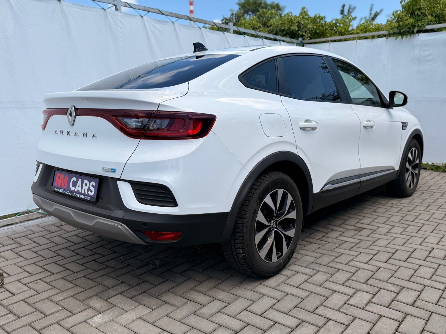 Renault Arkana, 1.6E-Tech 69kW*ČR*SERV. KNIHA* - fotka 4