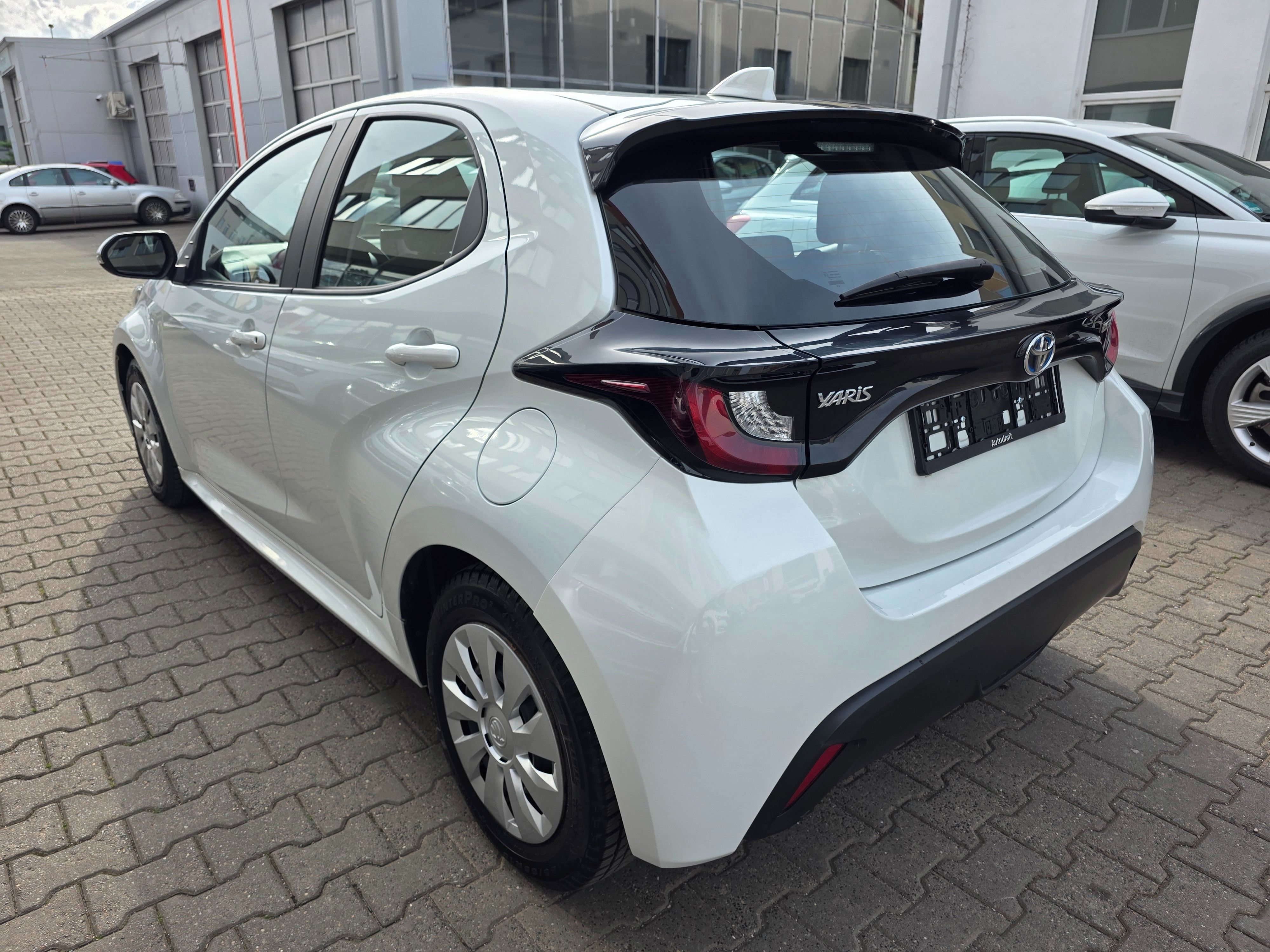 Toyota Yaris, 1.5, Hybrid,Comfort - fotka 4
