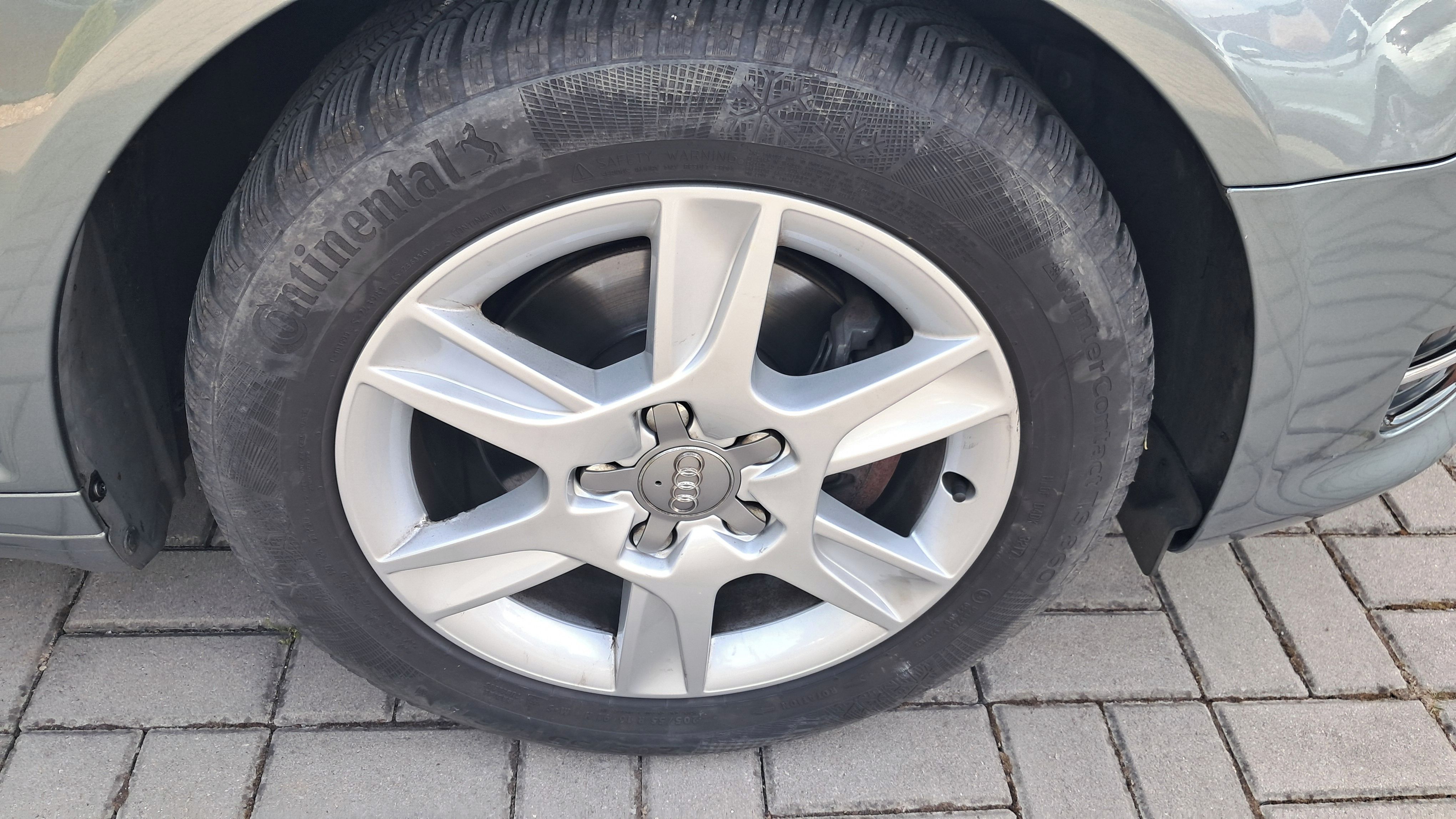 Audi A3, Sportback 1.4i / 92KW - fotka 5