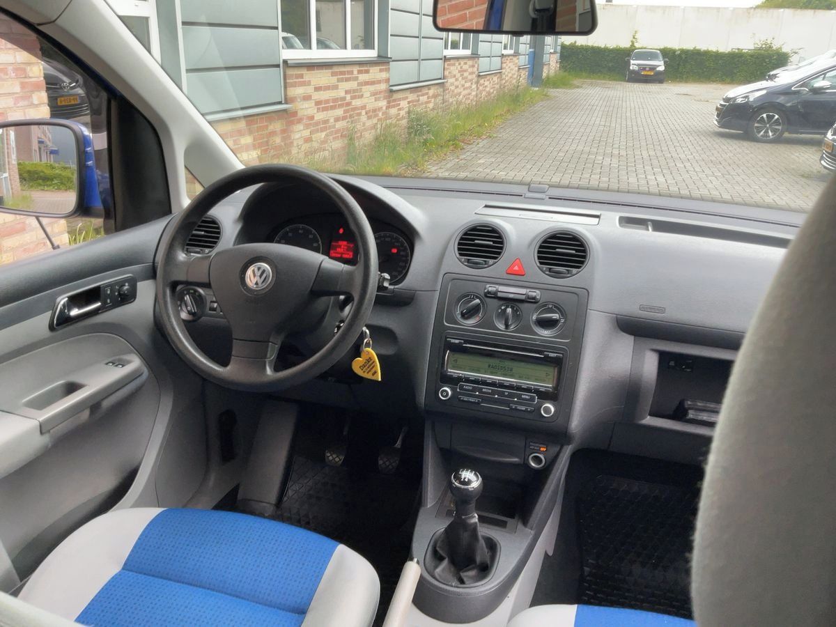Volkswagen Caddy, MAXI 1.6MPi 75KW 7-MÍST VYHŘ.S - fotka 3