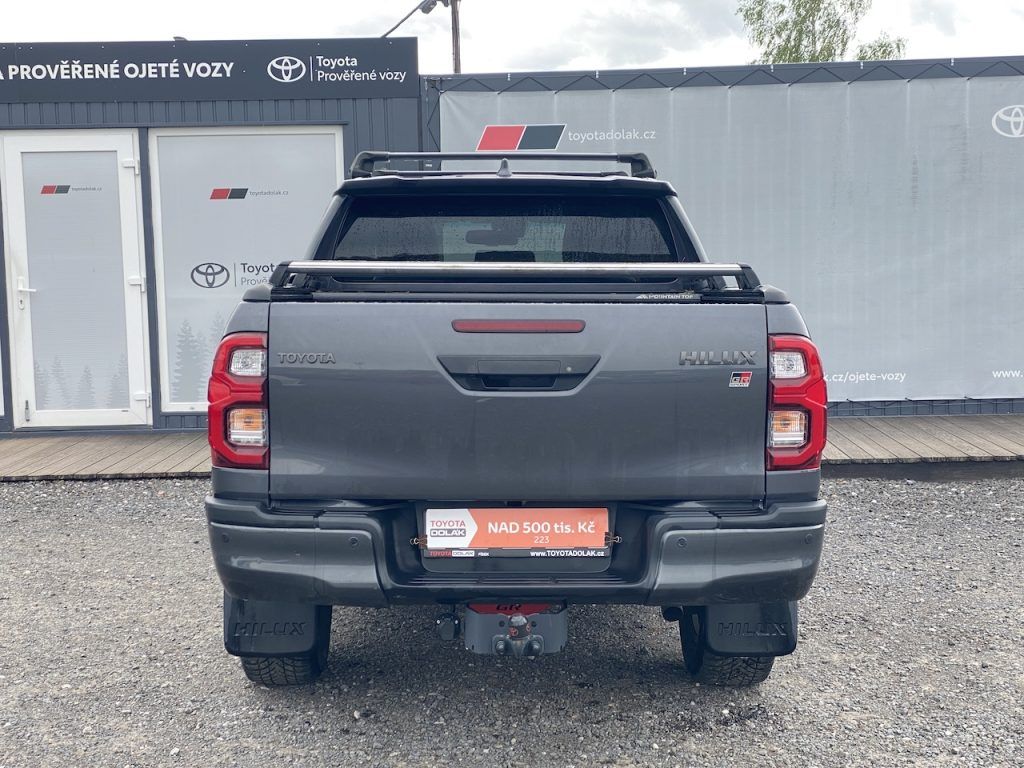 Toyota Hilux, 2.8D, ČR-1m, GR Sport, 4x4 - fotka 6
