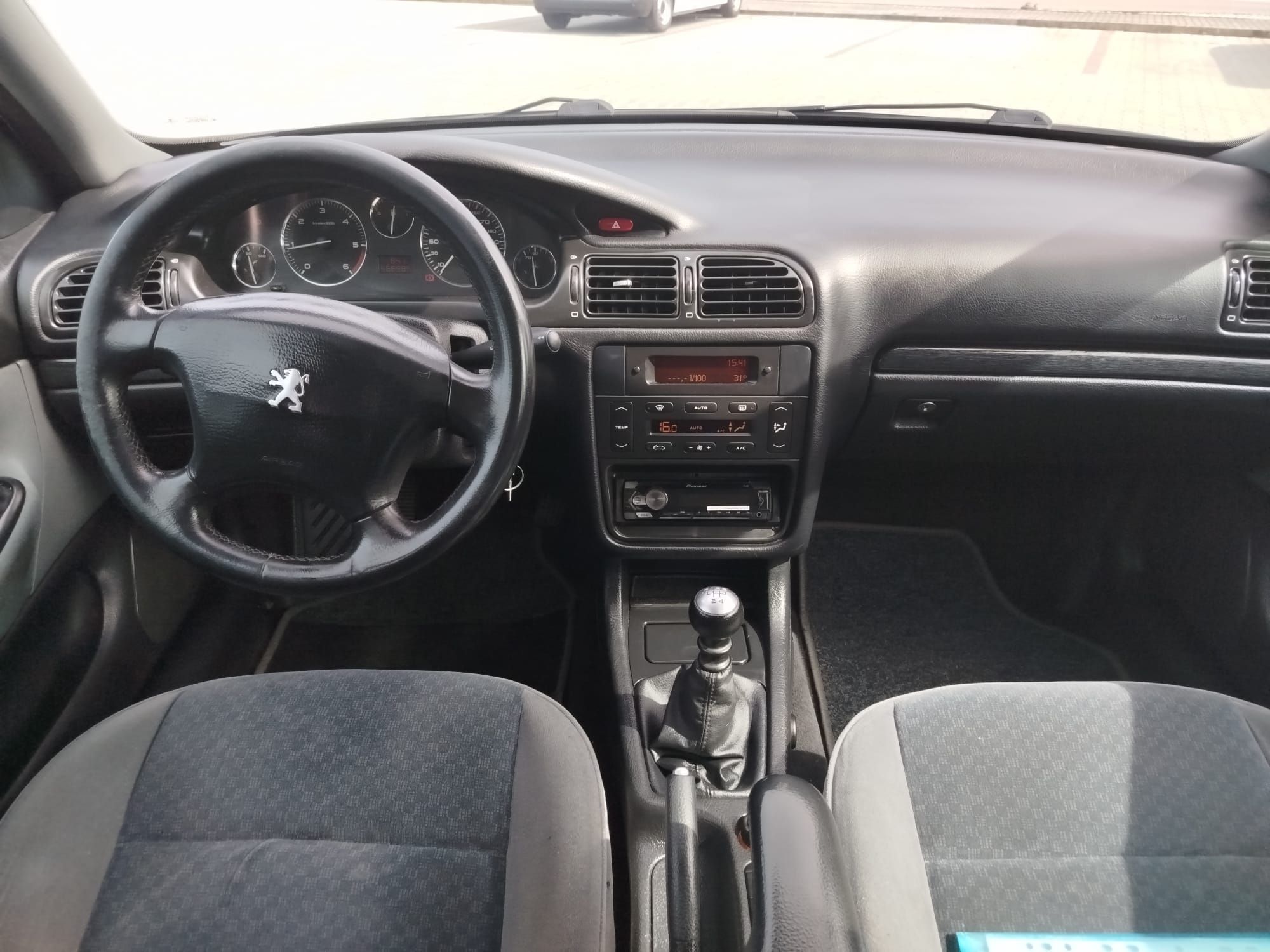 Peugeot 406, SW 2.0HDi 110 MAN6 - fotka 2