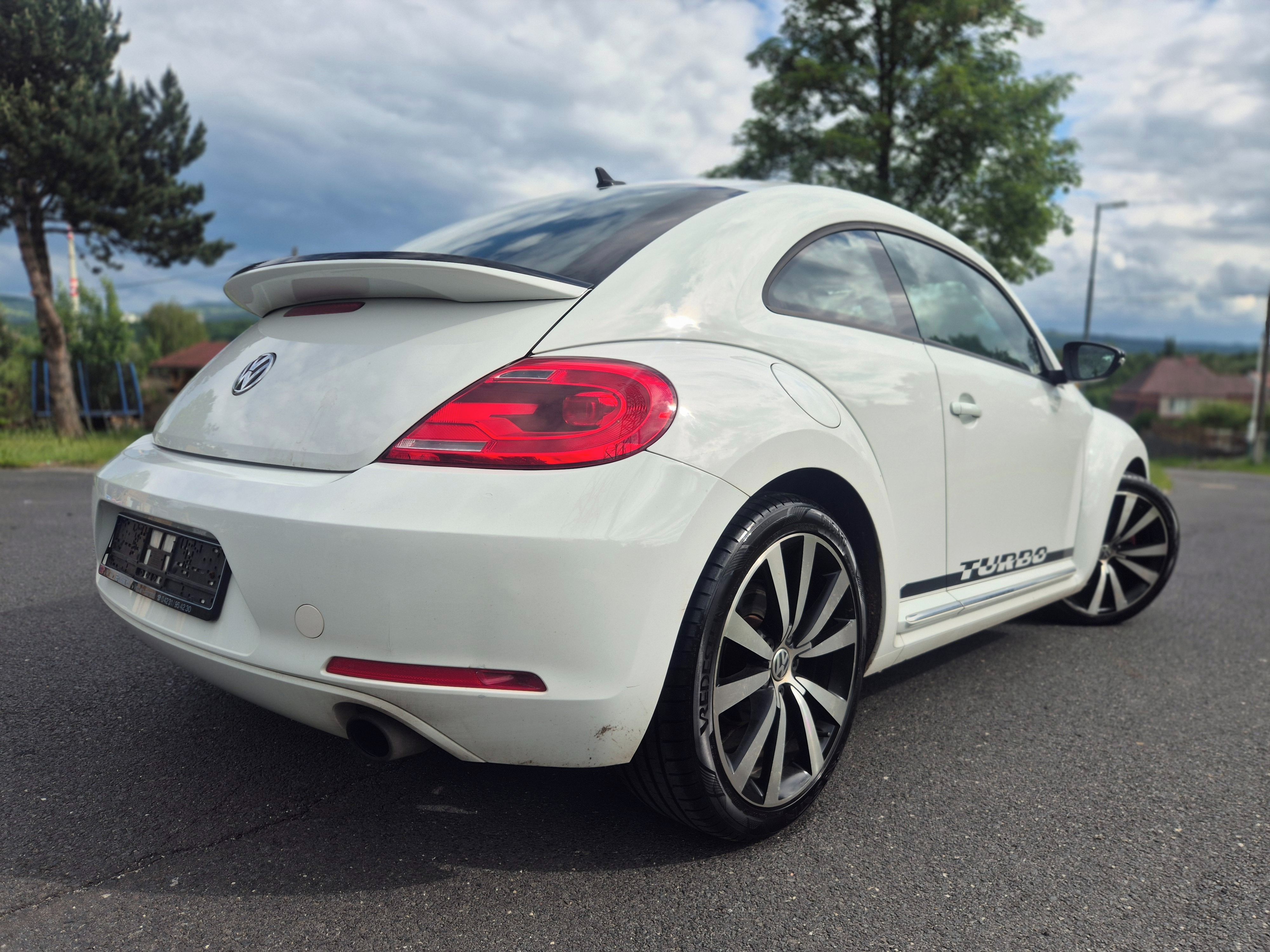 Volkswagen Beetle, 2.0 tsi SPORT DSG 147 KW - fotka 5