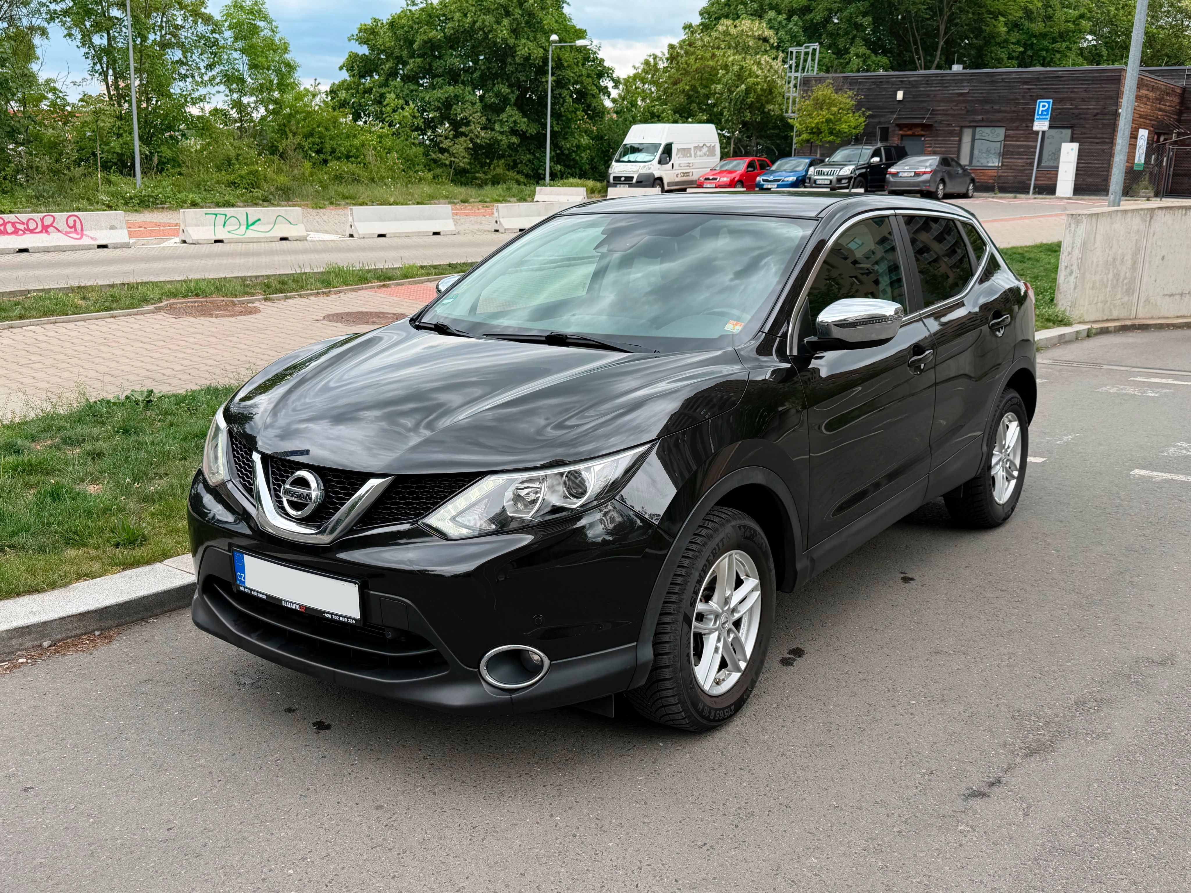Nissan Qashqai, Acenta 1.6 dCi 96 kW - fotka 2