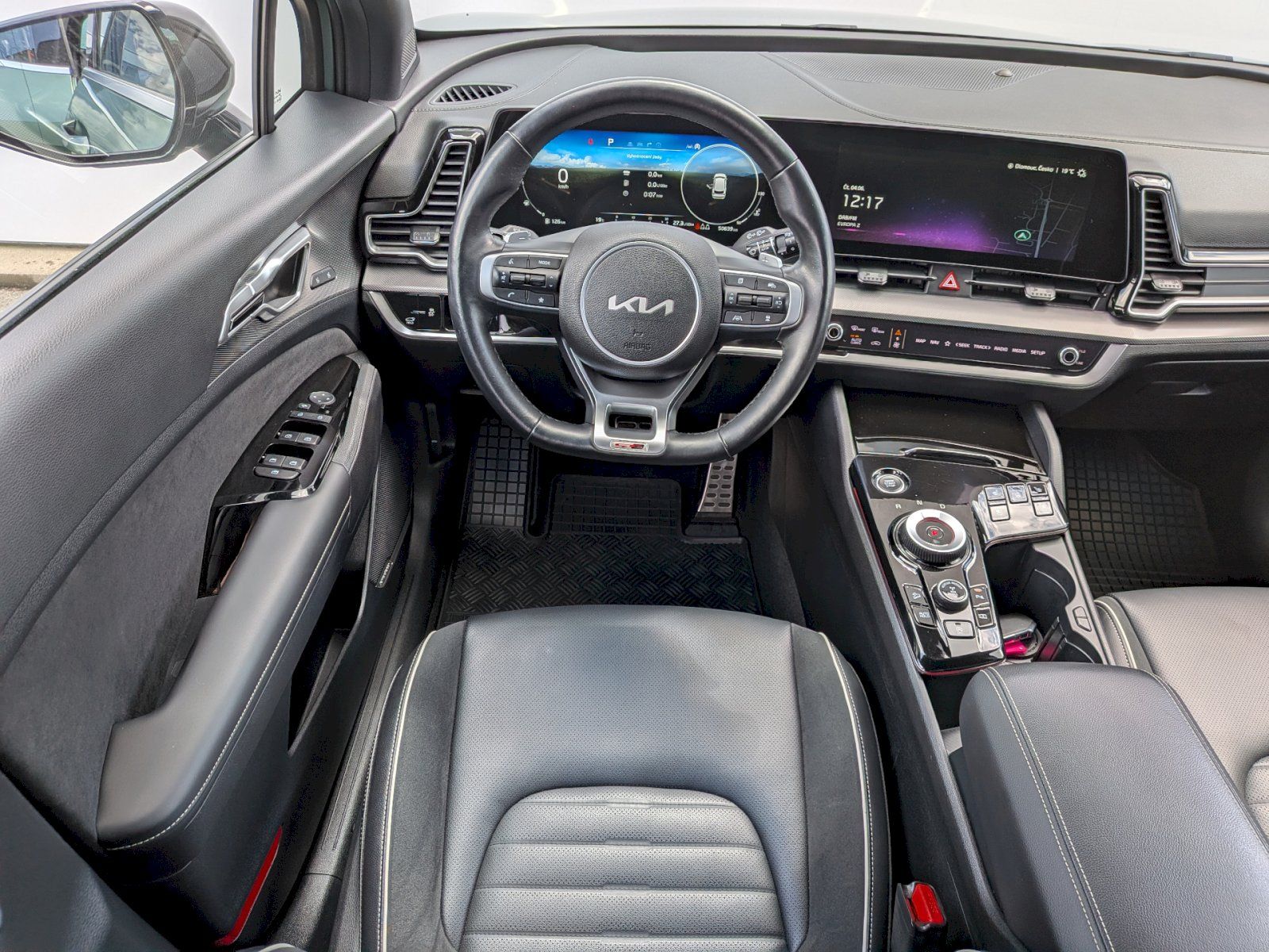 Kia Sportage, 1,6T-GDi 132kW 4x4 GT LINE - fotka 5