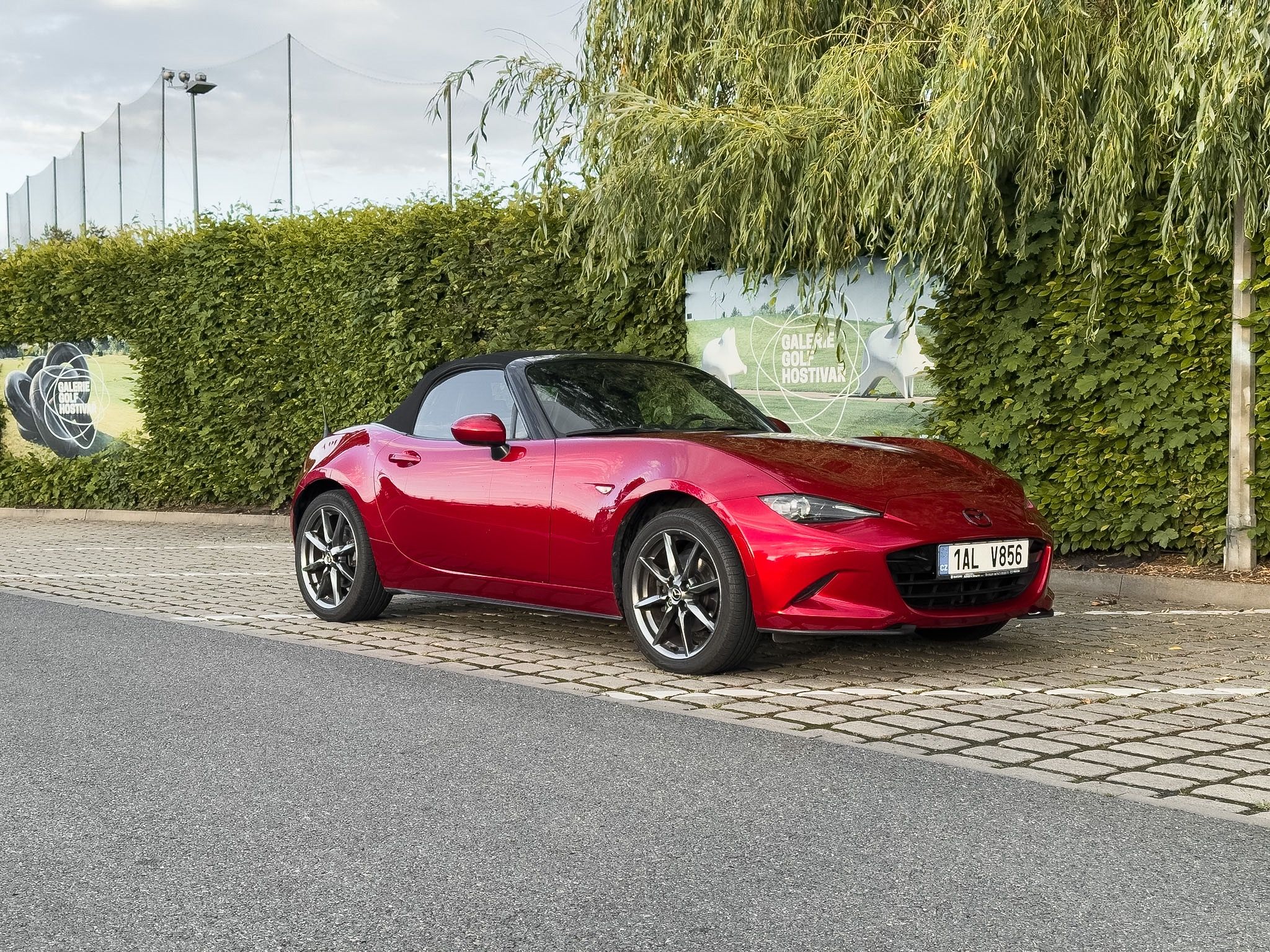 Mazda MX-5, Revolution Top 2.0 Alcantara