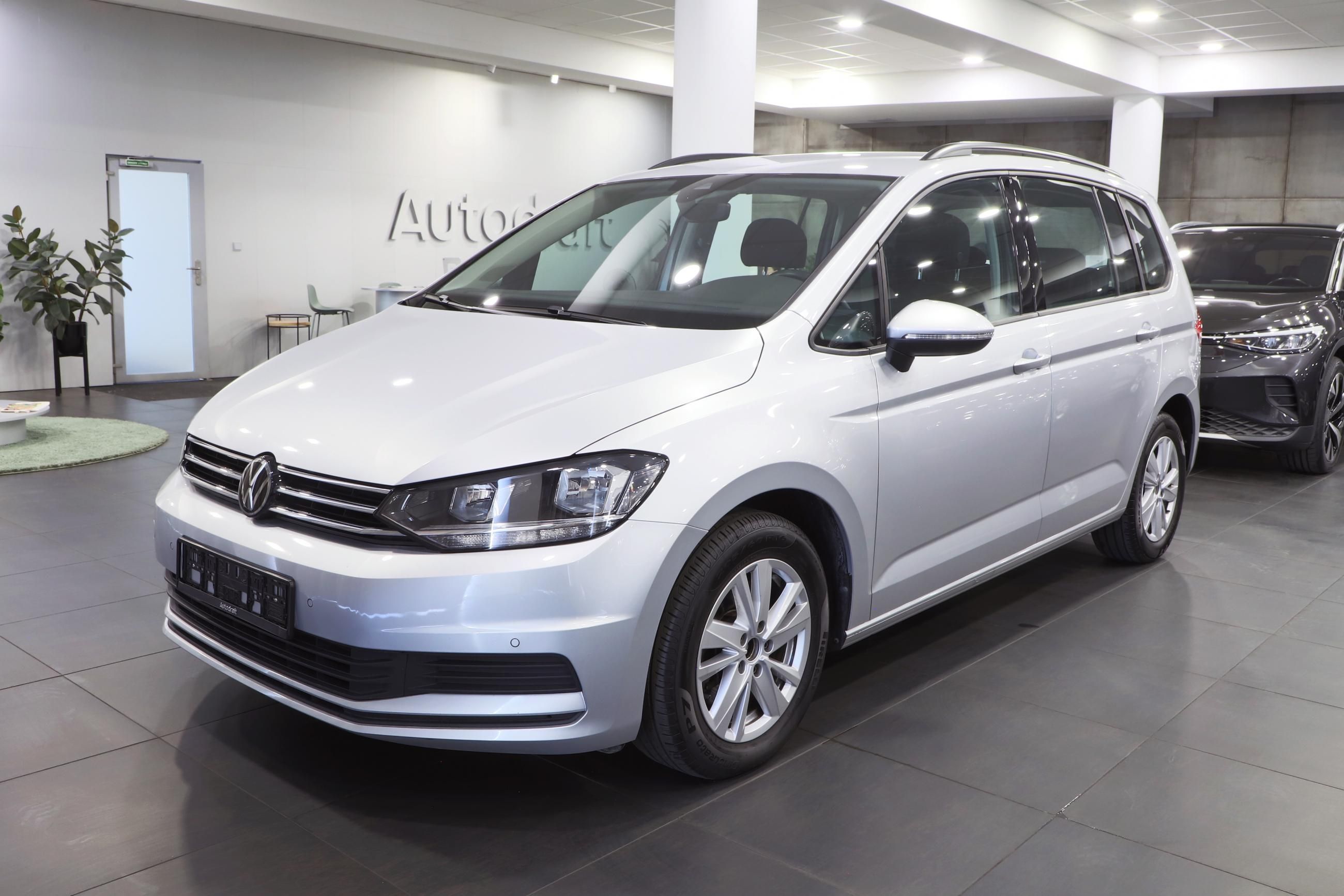 Volkswagen Touran, 2.0 TDI 90kW / ALU 16'' - fotka 2
