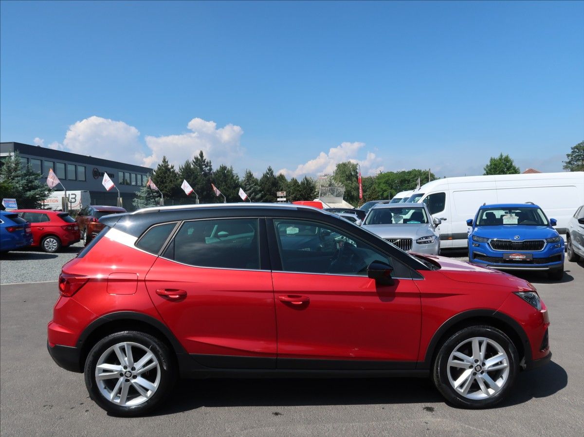Seat Arona, 1,6 TDI,85kW,FR,92tkm,navi - fotka 5