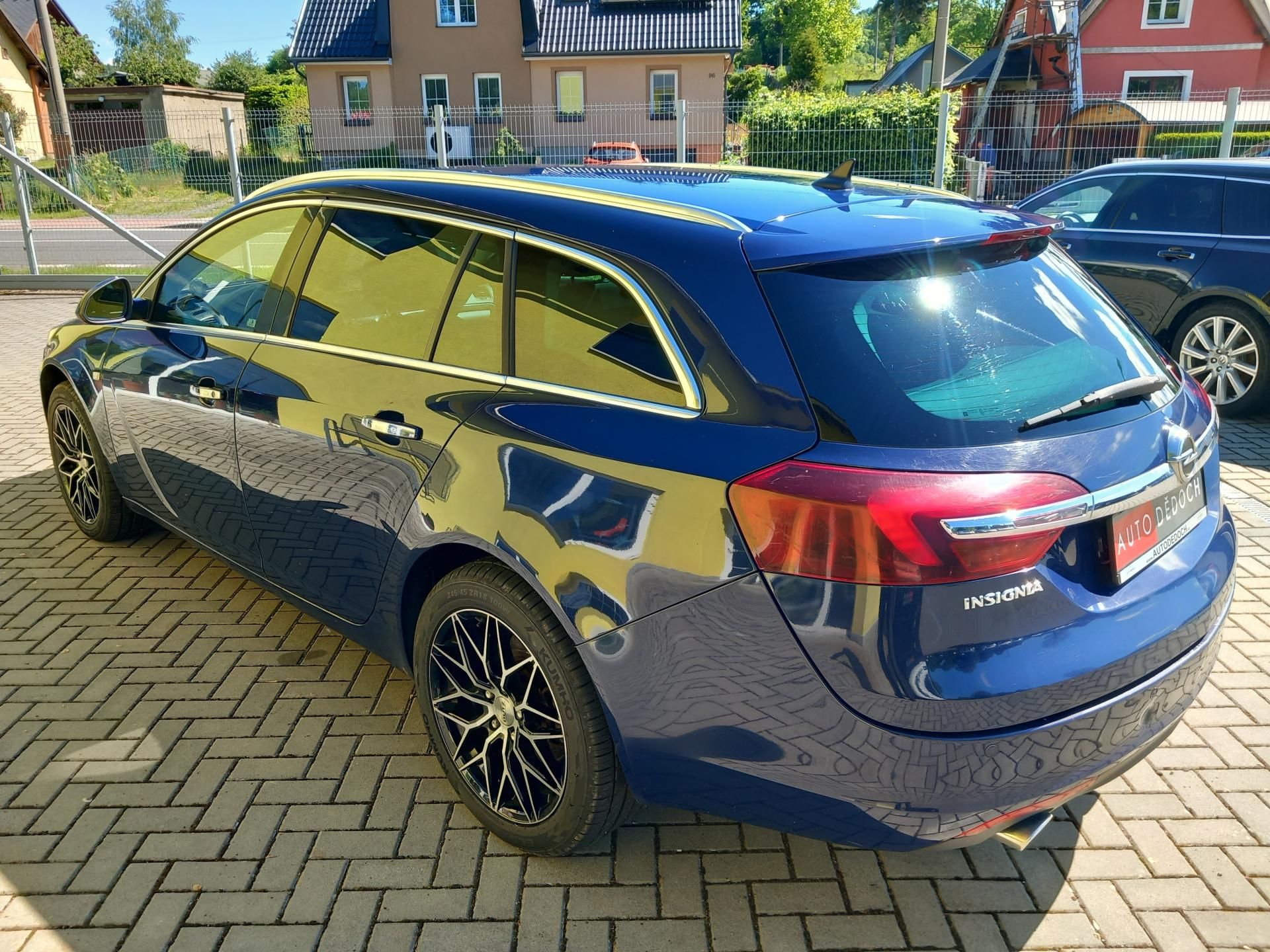Opel Insignia, 2,0Tdci COSMO SPORTS ČR 4x4 - fotka 5