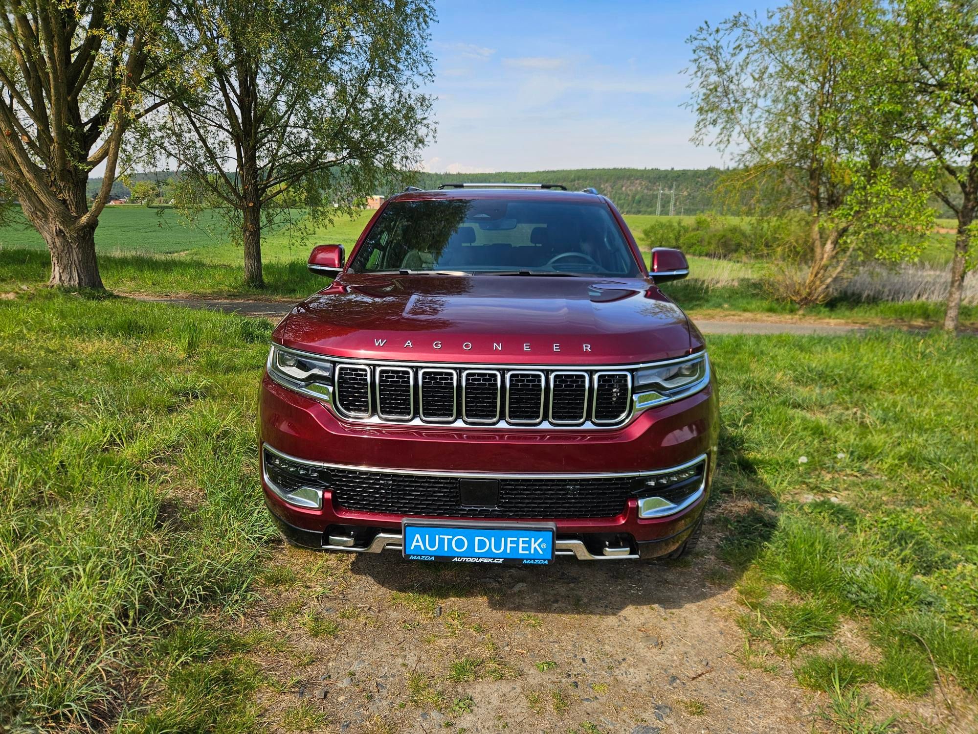 Jeep Wagoneer, 5,7 V8 Series III 8míst, DPH - fotka 2