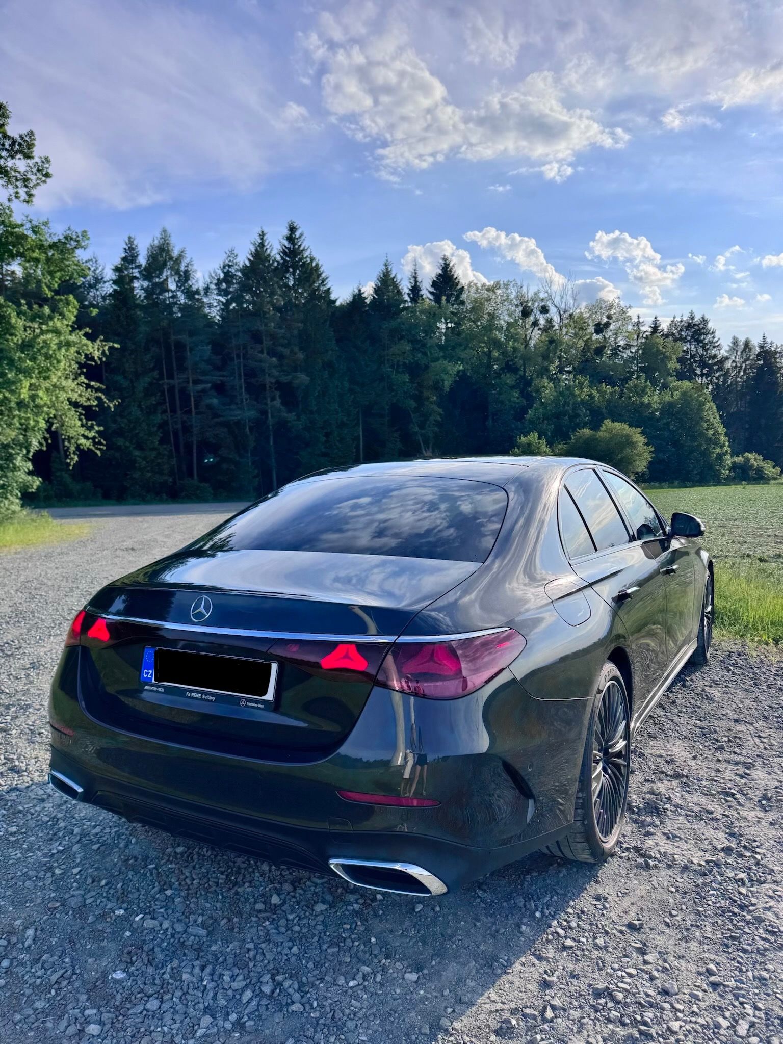 Mercedes-Benz Třídy E, AMG Premium,1.majitel,MB servi - fotka 3