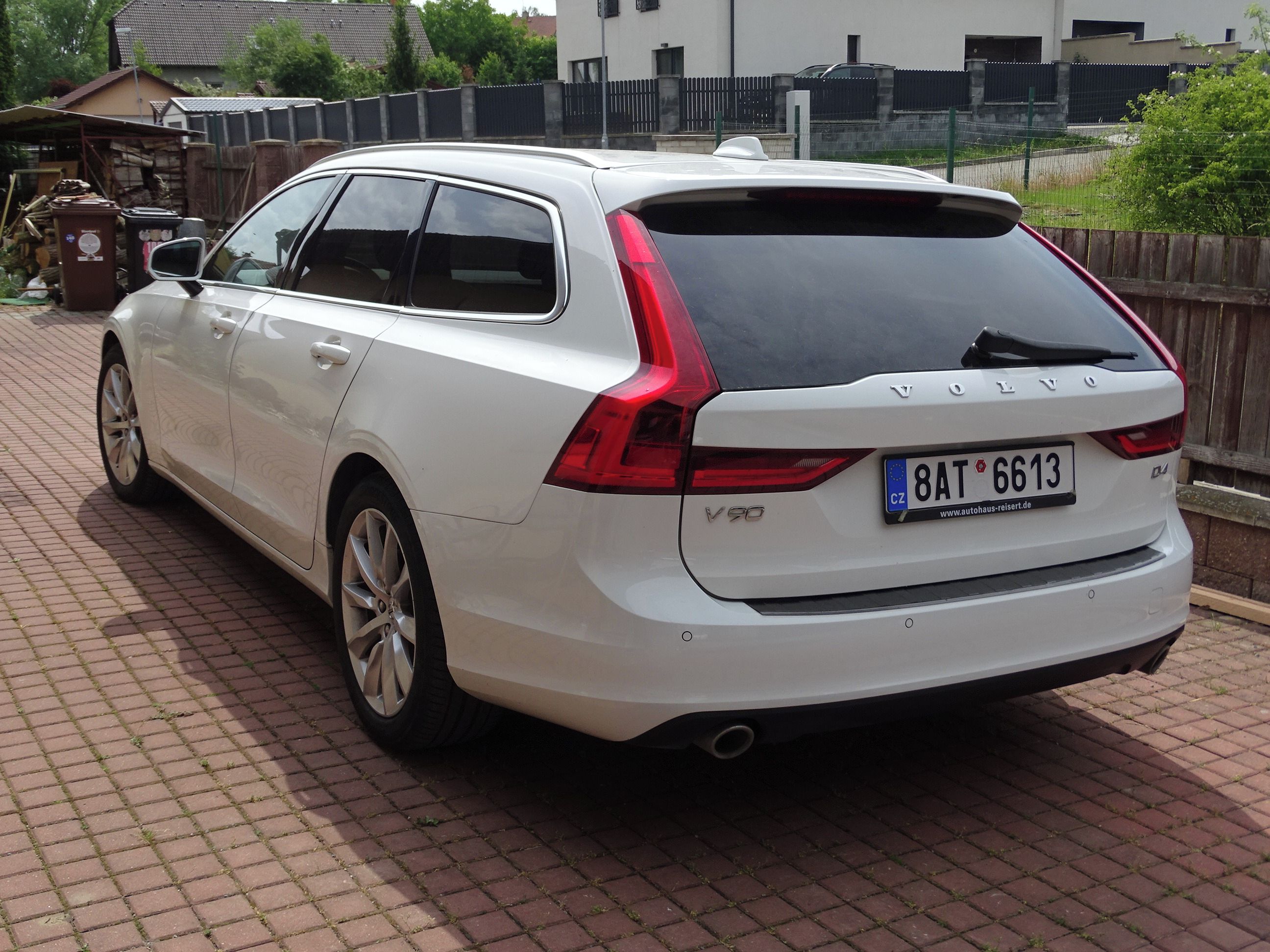 Volvo V90, Volvo V90 2.0 - fotka 2