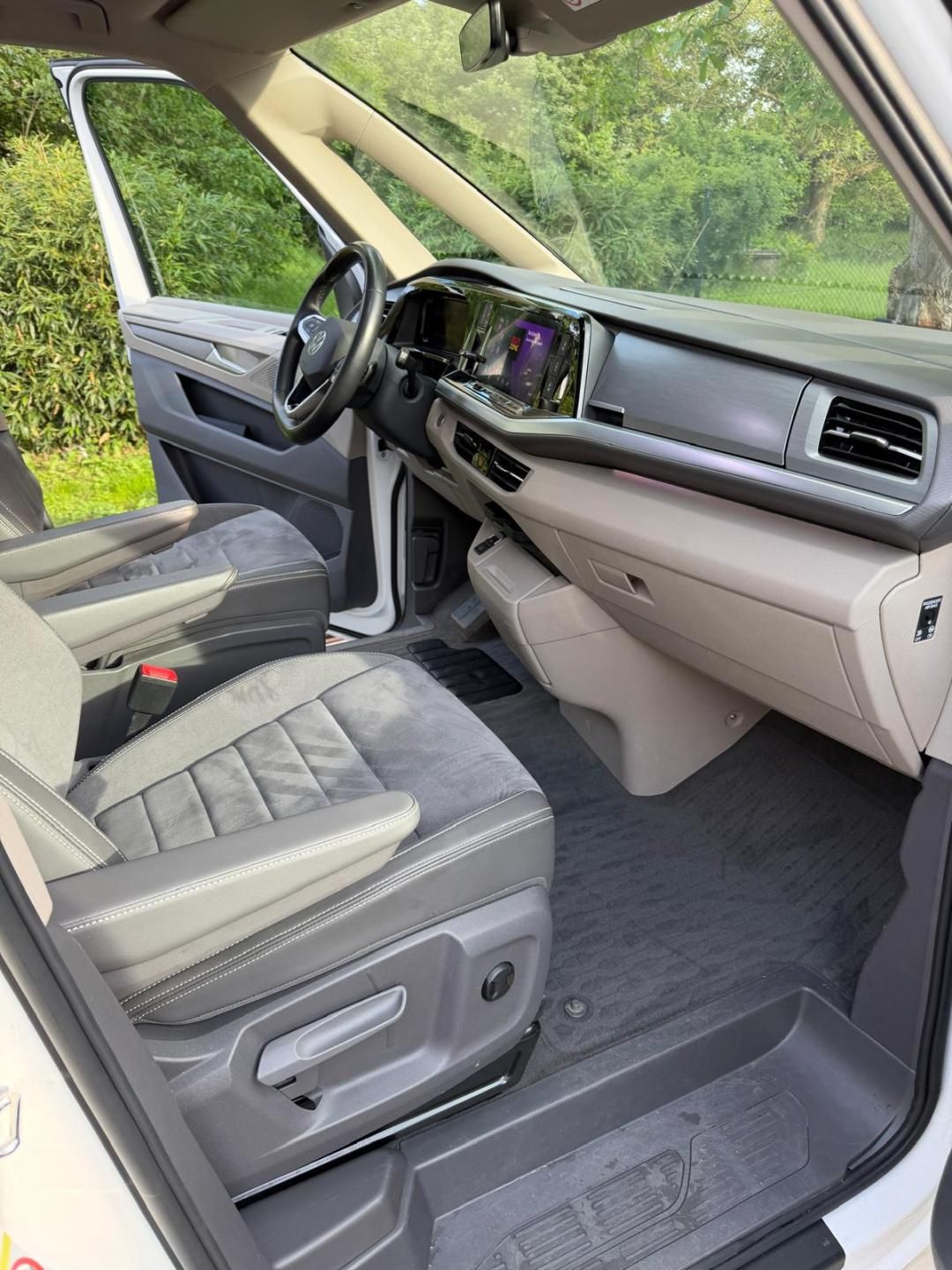 Volkswagen Multivan, 1.4TSI PHEV Long TOP VÝBAVA - fotka 5