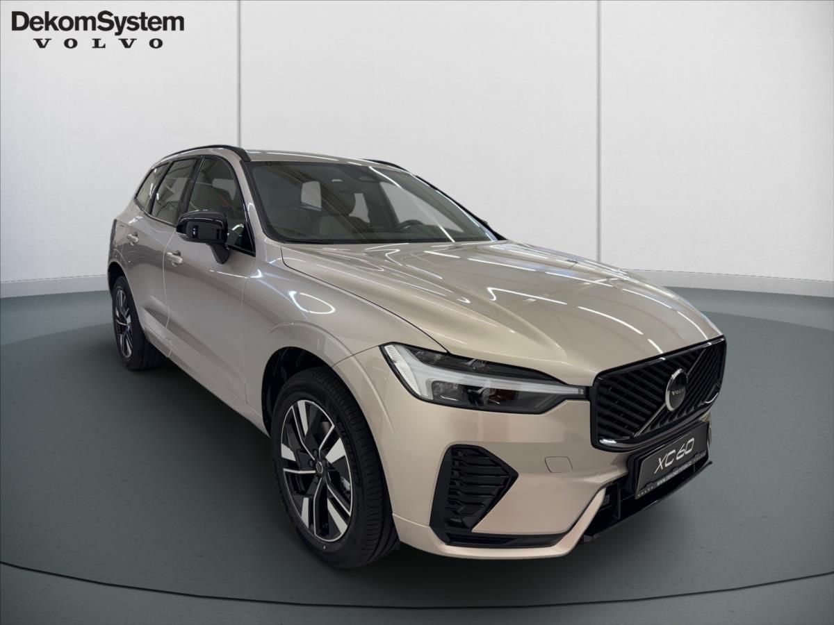 Volvo XC60, 2,0 B5 Plus Dark  3301 - fotka 2