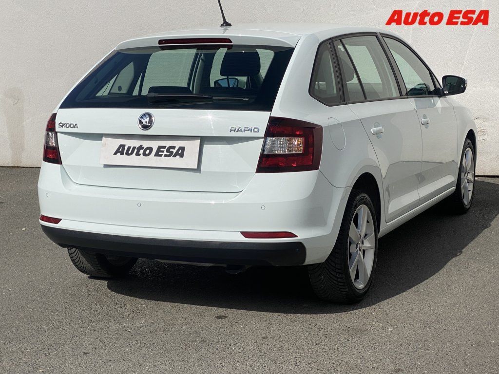 Škoda Rapid, 1.0i,Cool Edition - fotka 4