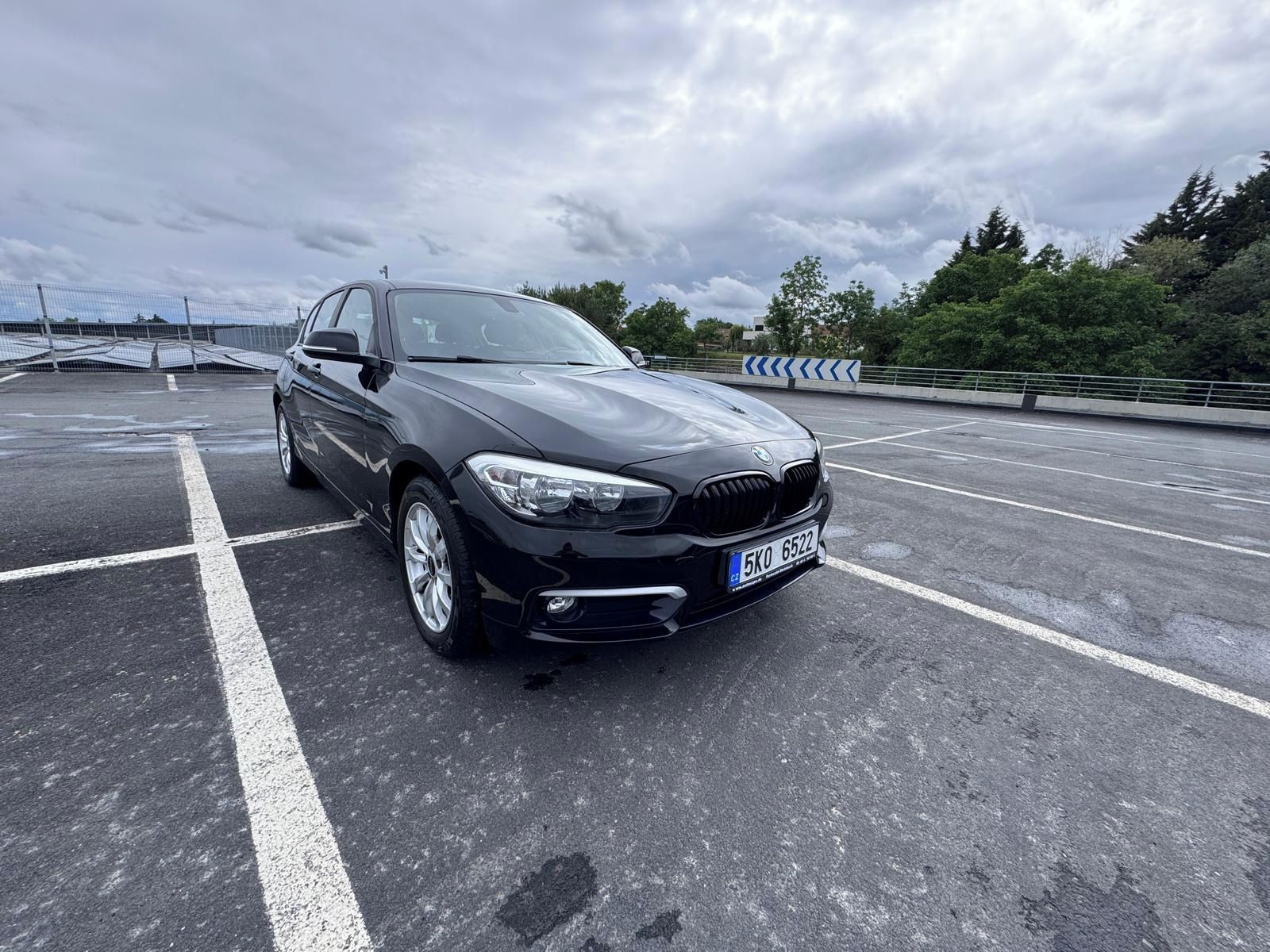 BMW Řada 1, 118i, vyhřívání sedadel