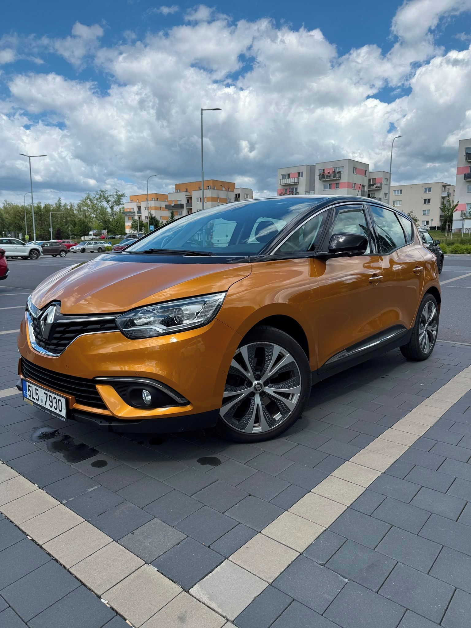 Renault Scénic, Renault Scénic IV 1.6dCi 96 kW - fotka 2