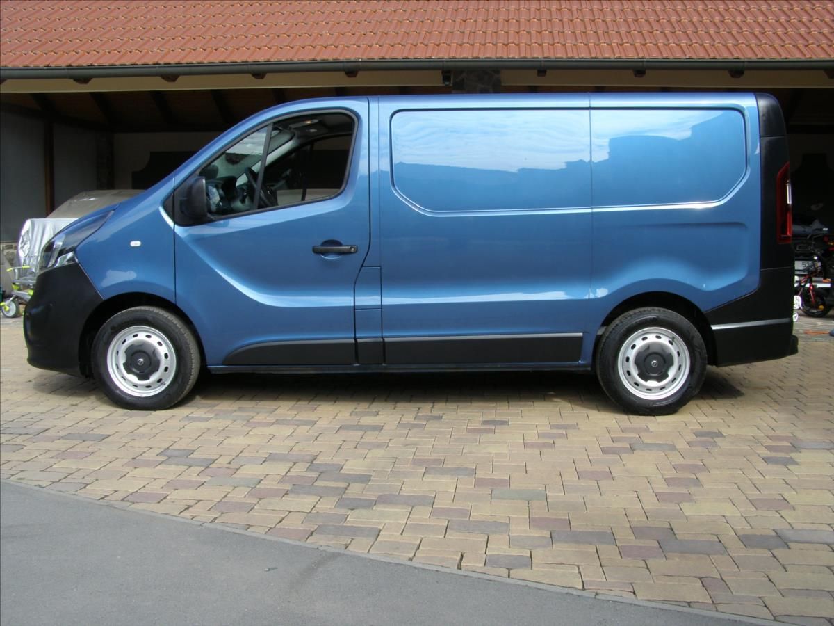 Renault Trafic, 1,6   OPEL VIVARO CDTI 89KW - fotka 2