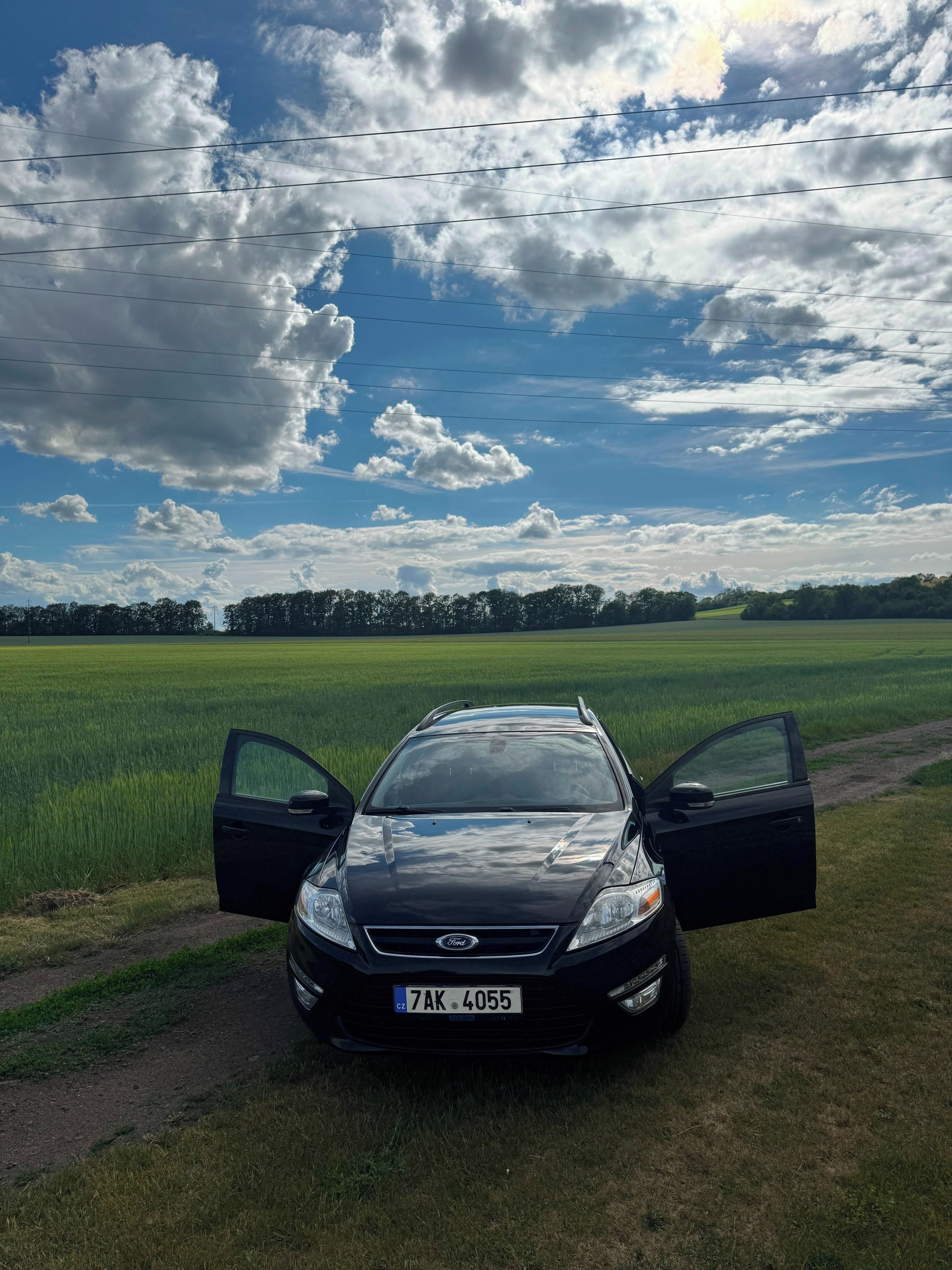 Ford Mondeo, 2.0 TDI, 103 kW, manuál - fotka 2