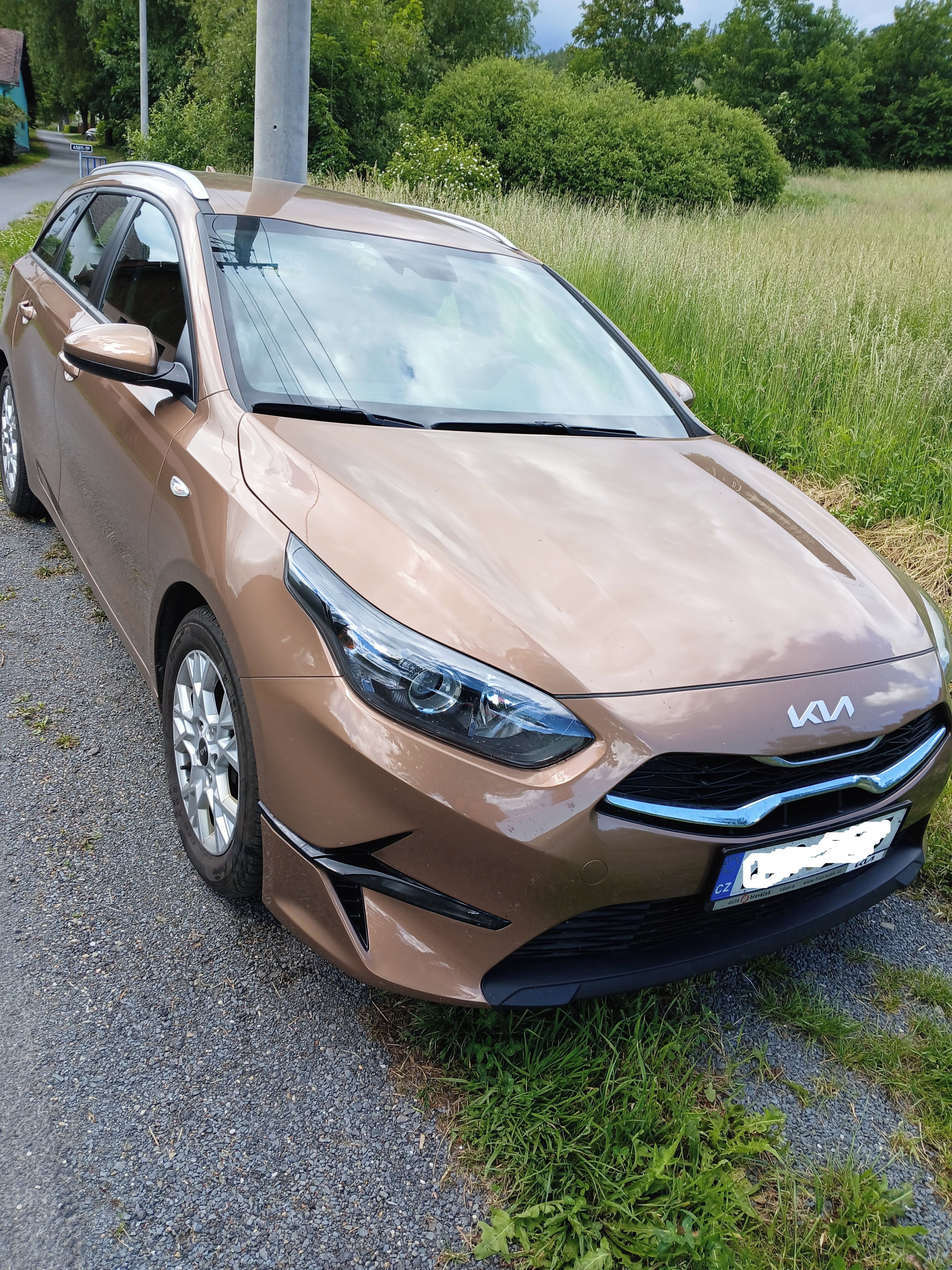 Kia Cee´d, 1. MAJITEL - fotka 2