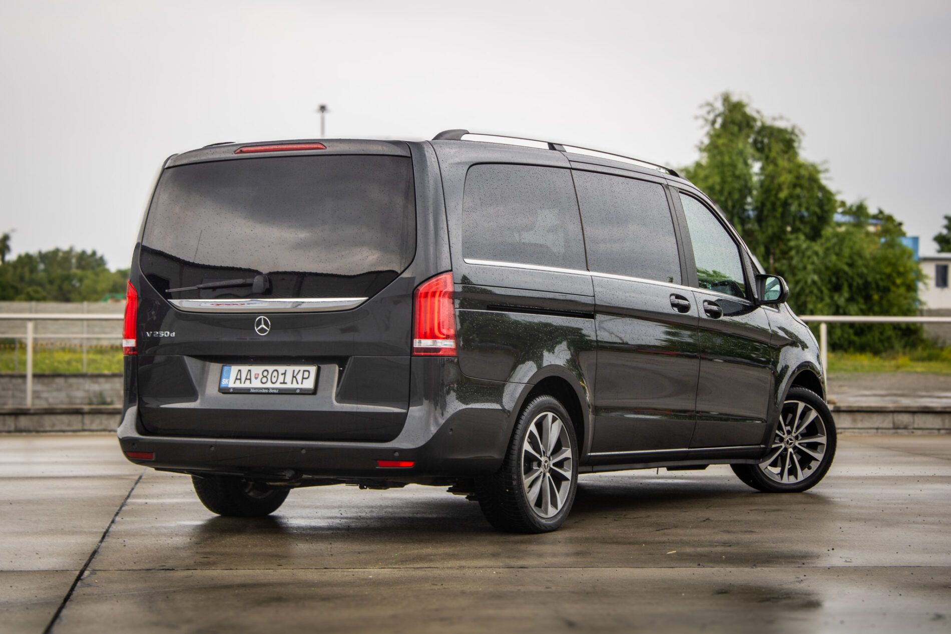 Mercedes-Benz, V trieda - fotka 5