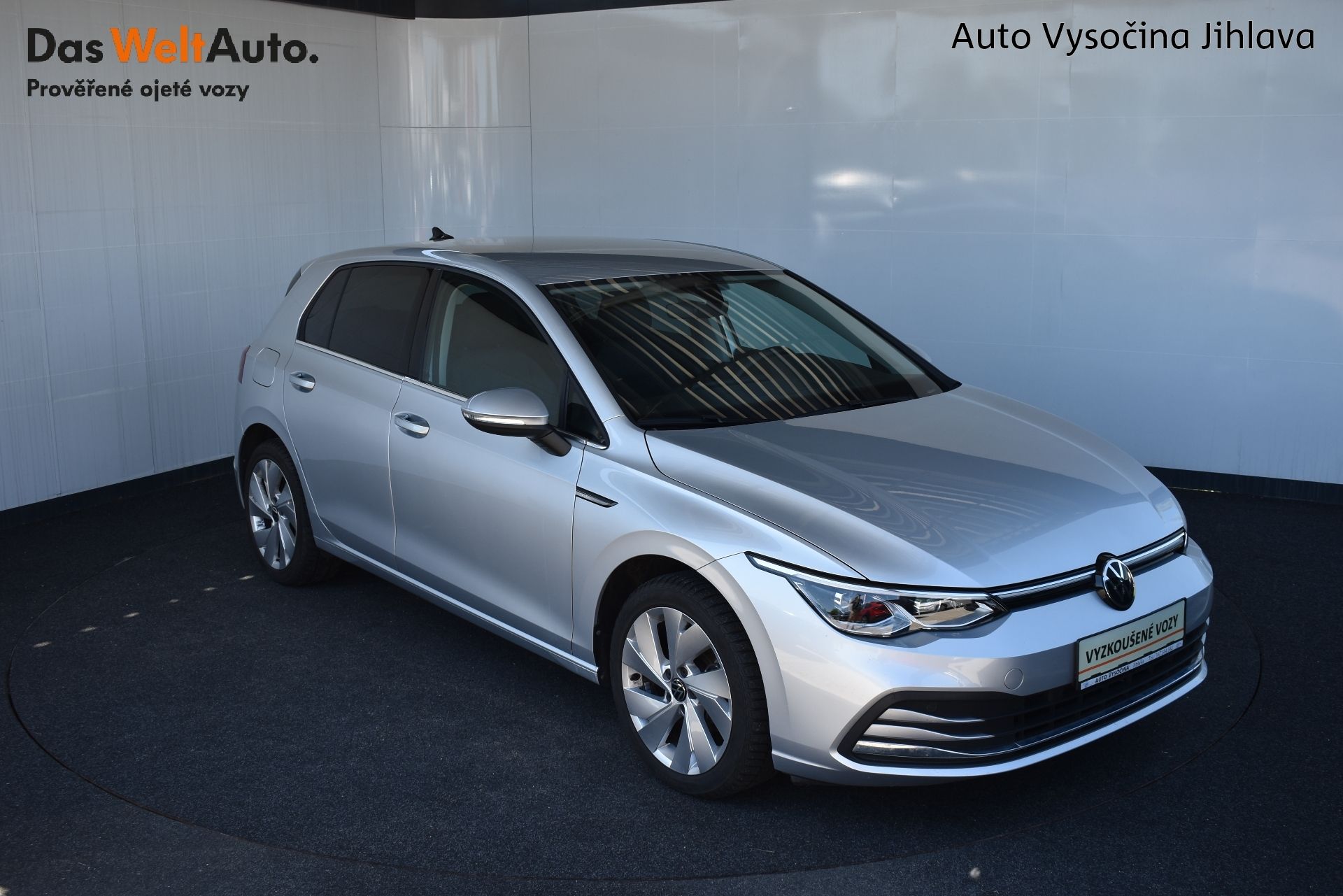 Volkswagen Golf, 1.5TSI 96kW, LED - fotka 6