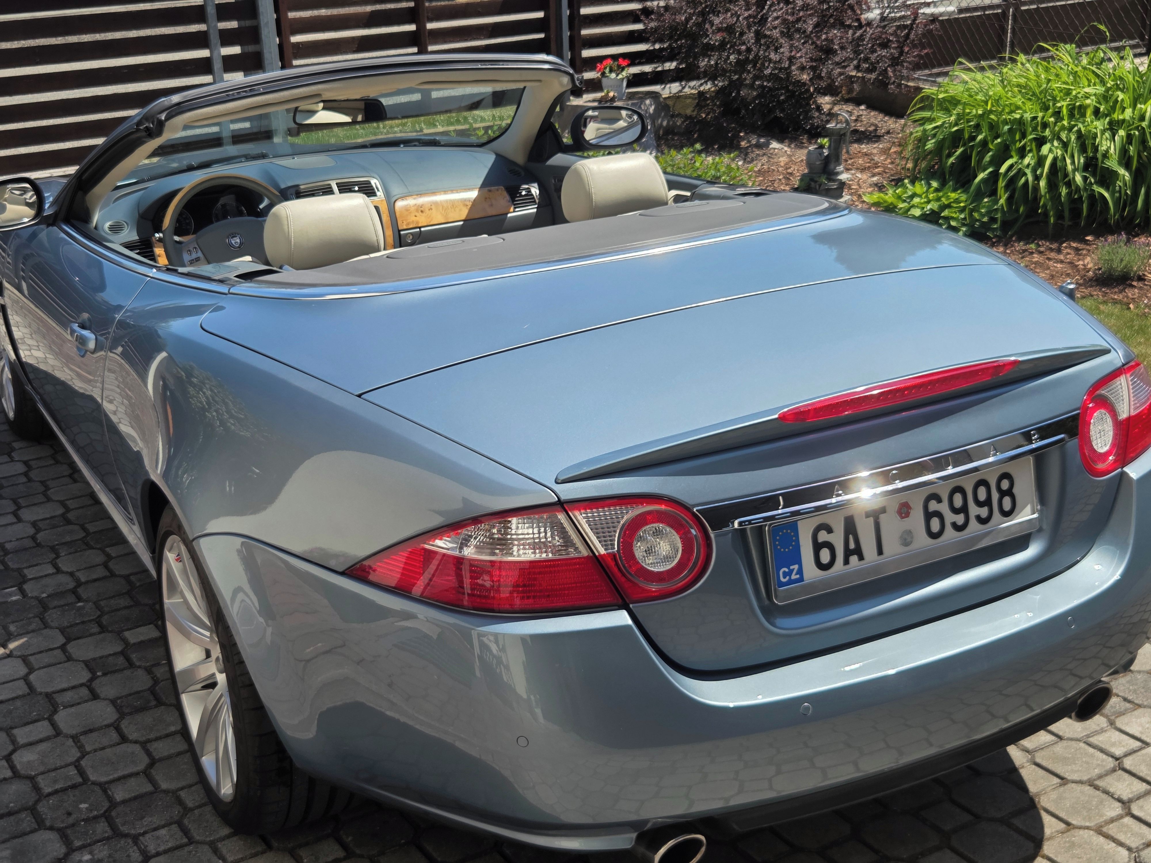 Jaguar XK8, convertible - fotka 6