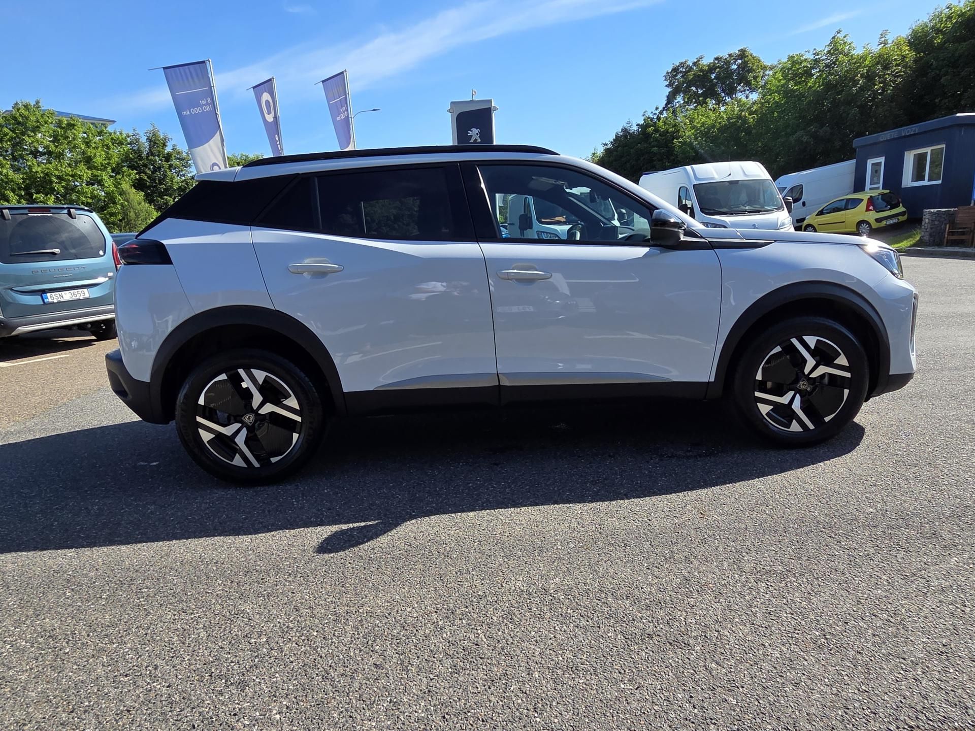 Peugeot 2008, 1.2 PT 100 ALLURE MAN6 - fotka 6