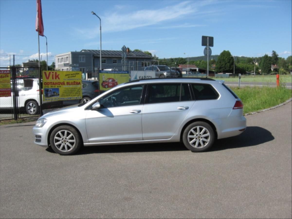 Volkswagen Golf, 2,0 TDi 110 kW - fotka 5