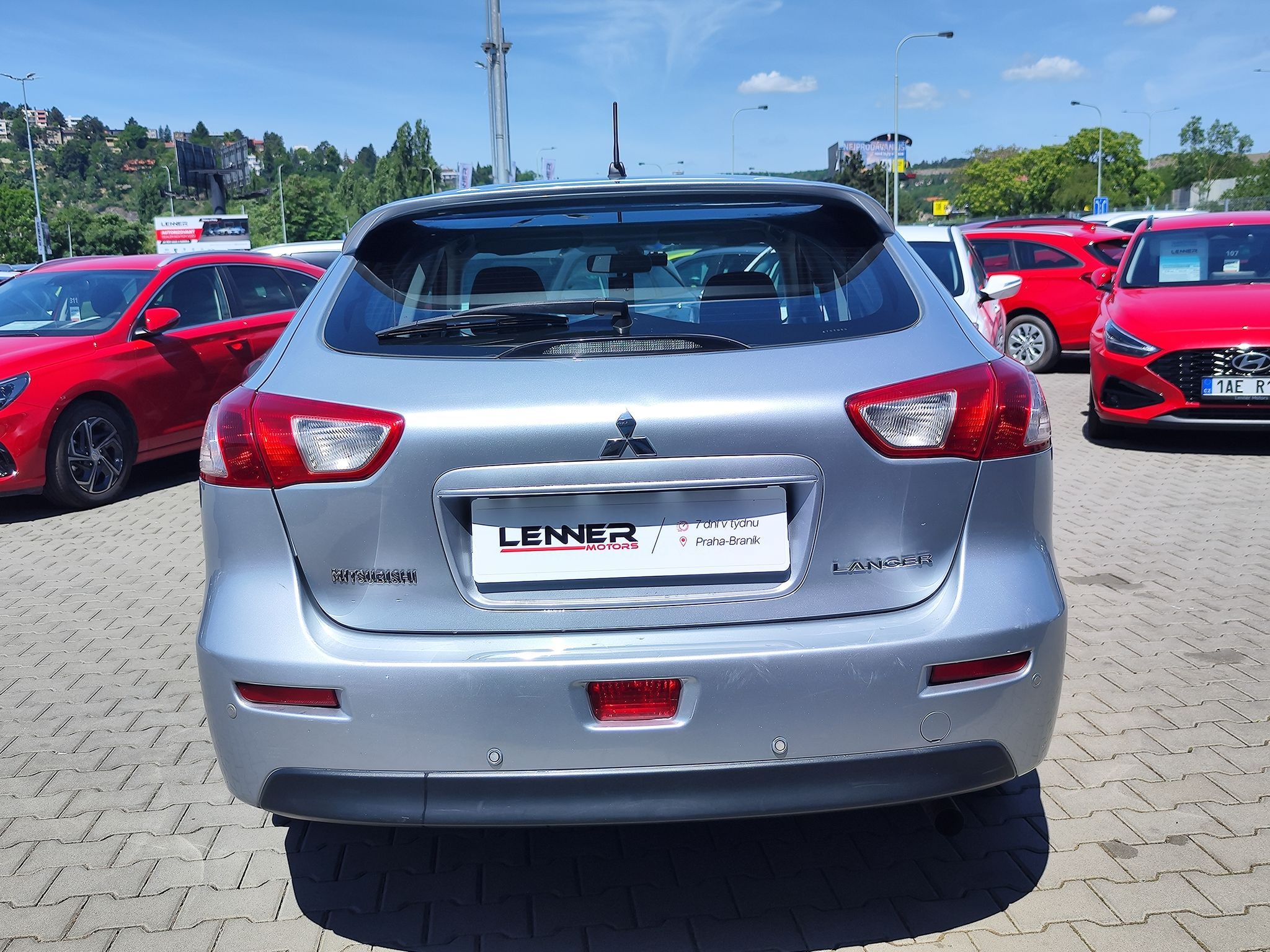 Mitsubishi Lancer, 1.8 Mivec/105kW Intense - fotka 6
