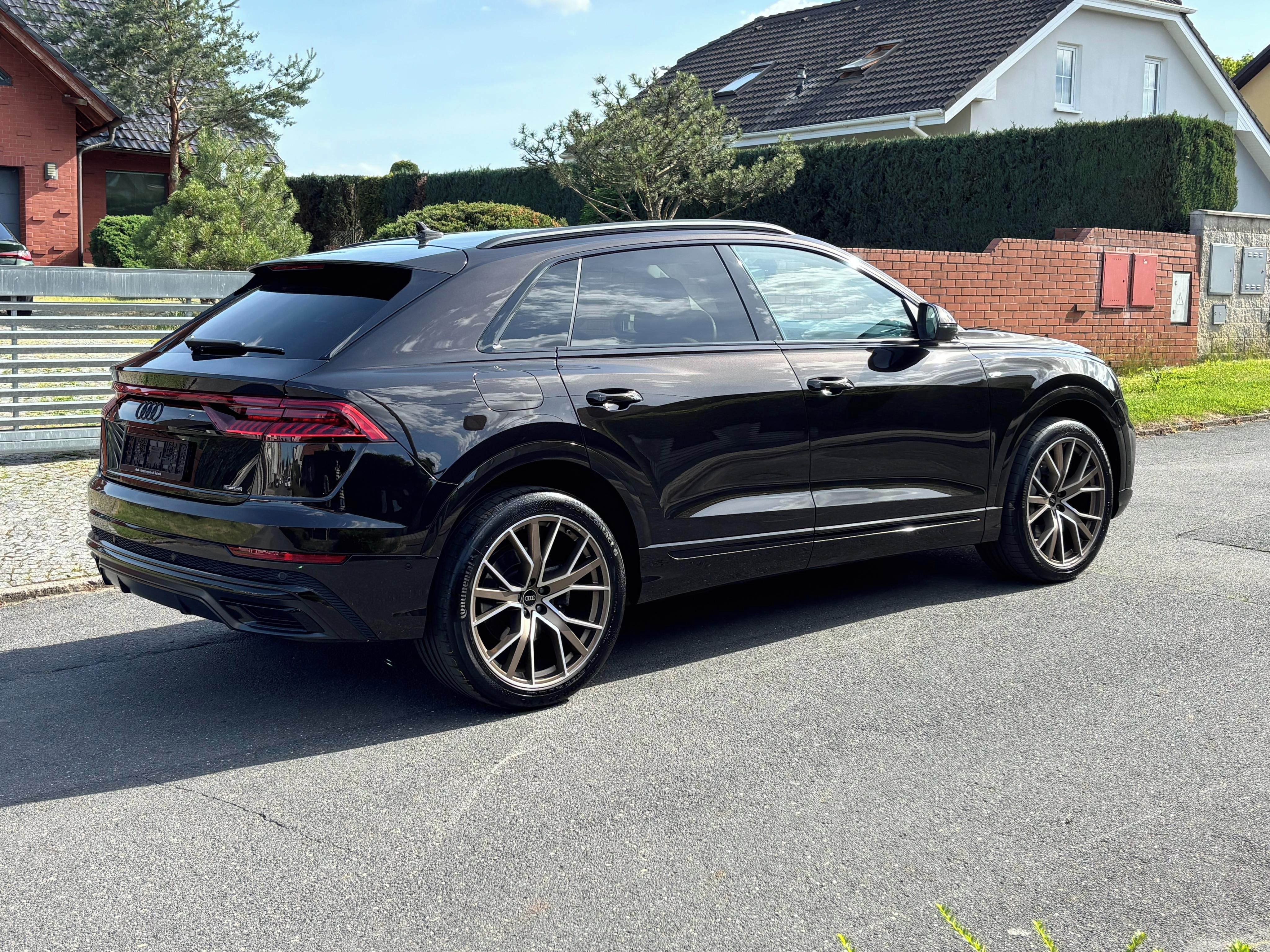 Audi Q8, 50 TDI,S-line,Q,Vzduch,Nez.top - fotka 6