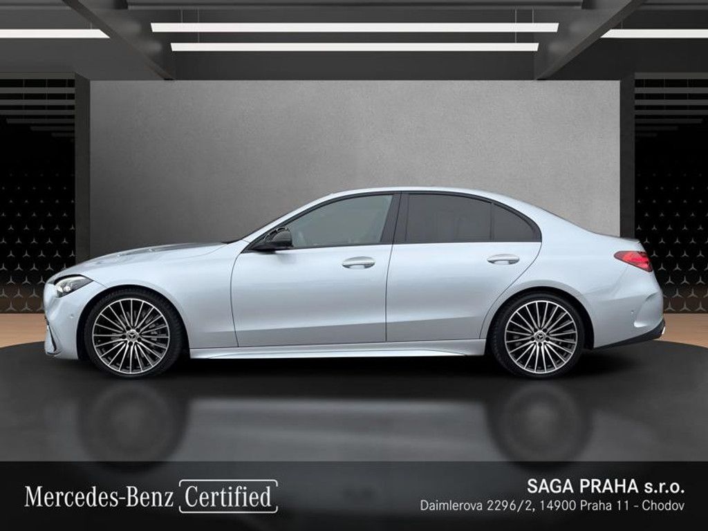 Mercedes-Benz Třídy C, C-Třída 300 4MATIC AMG Line - fotka 6
