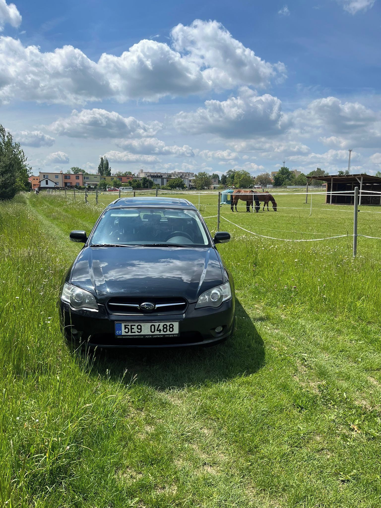 Subaru Legacy, Garážované - fotka 4