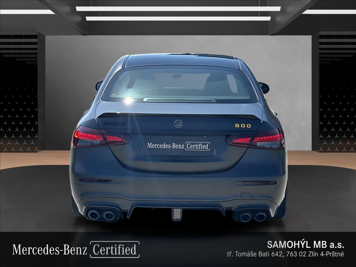 Mercedes-Benz Třídy E, 4,0 Mercedes-AMG E 63 S 4MATIC - fotka 4