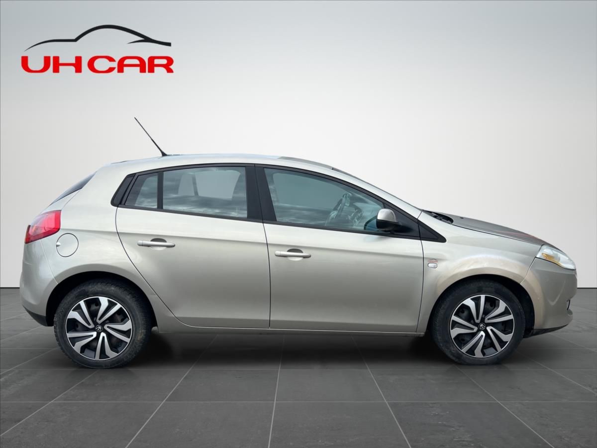 Fiat Bravo, 1,4 16V 90k Dynamic - fotka 4