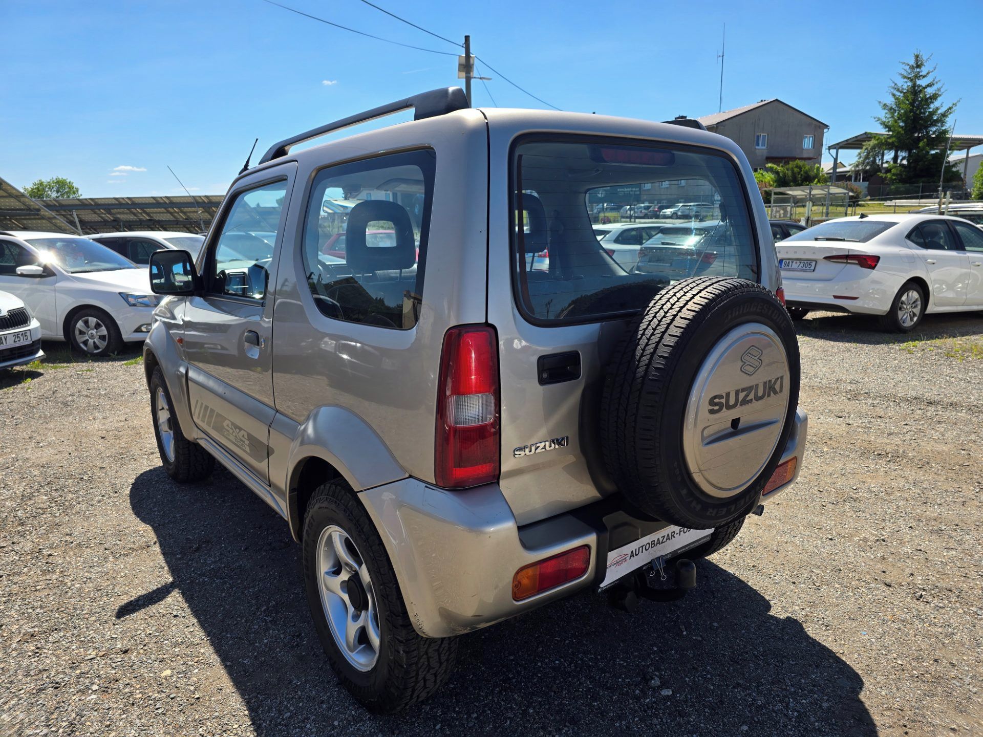 Suzuki Jimny, 1.3 60KW 4x4 tažné,nová STK - fotka 5