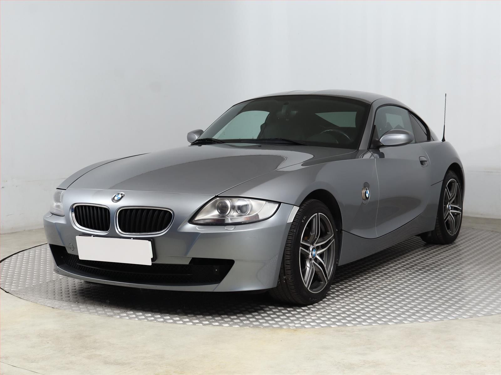 BMW Z4, 3.0si, Kůže, Bi-Xenony - fotka 2