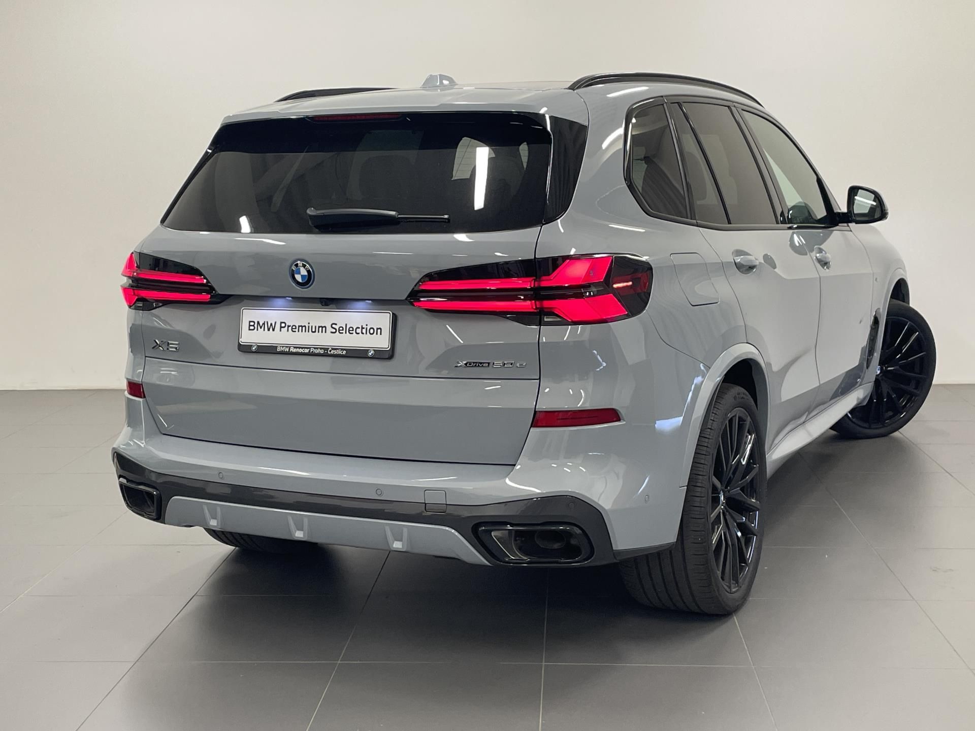 BMW X5, X5 xDrive 50e M PRO - fotka 2