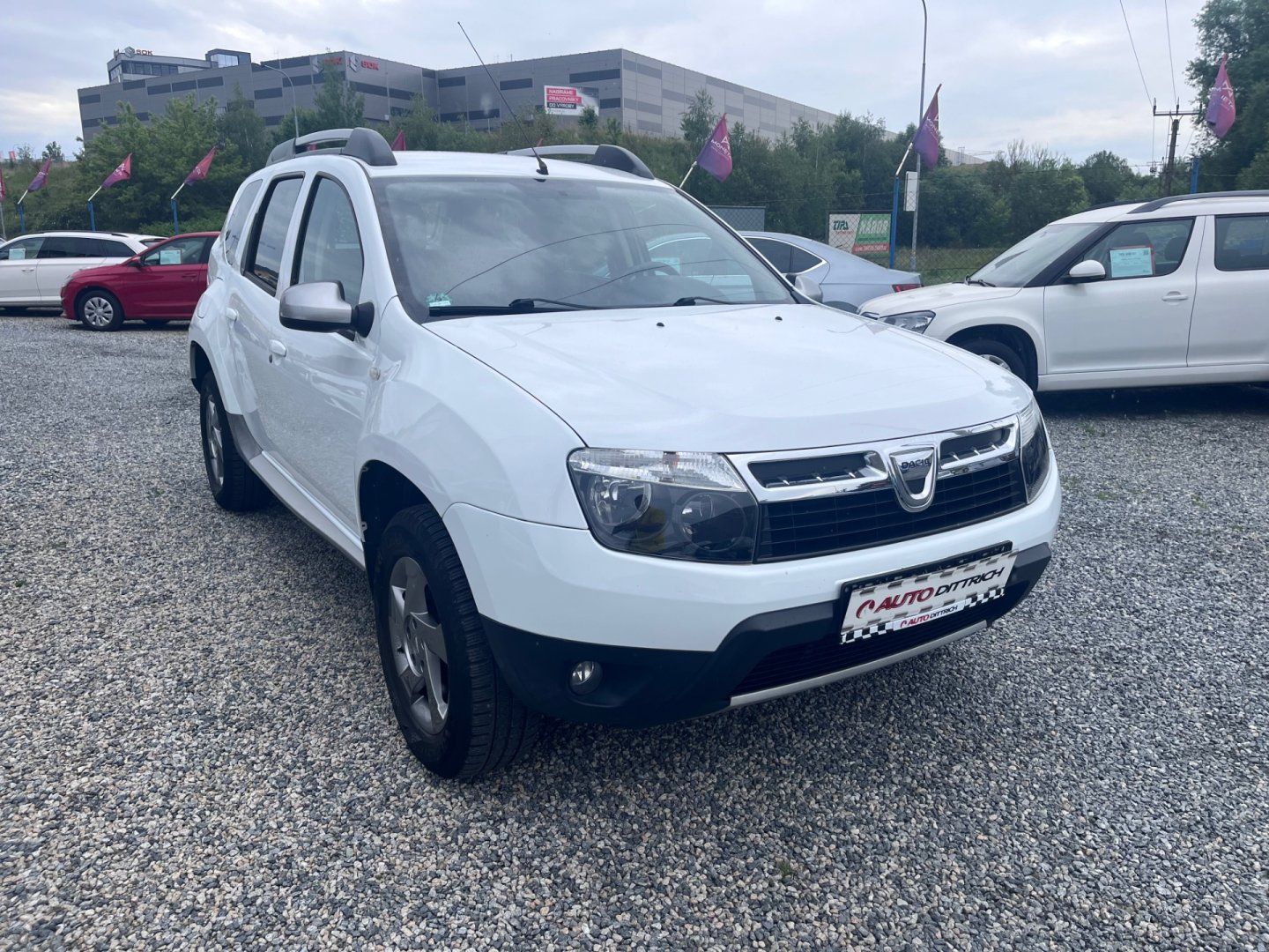 Dacia Duster, 1.6 4X4 - fotka 4
