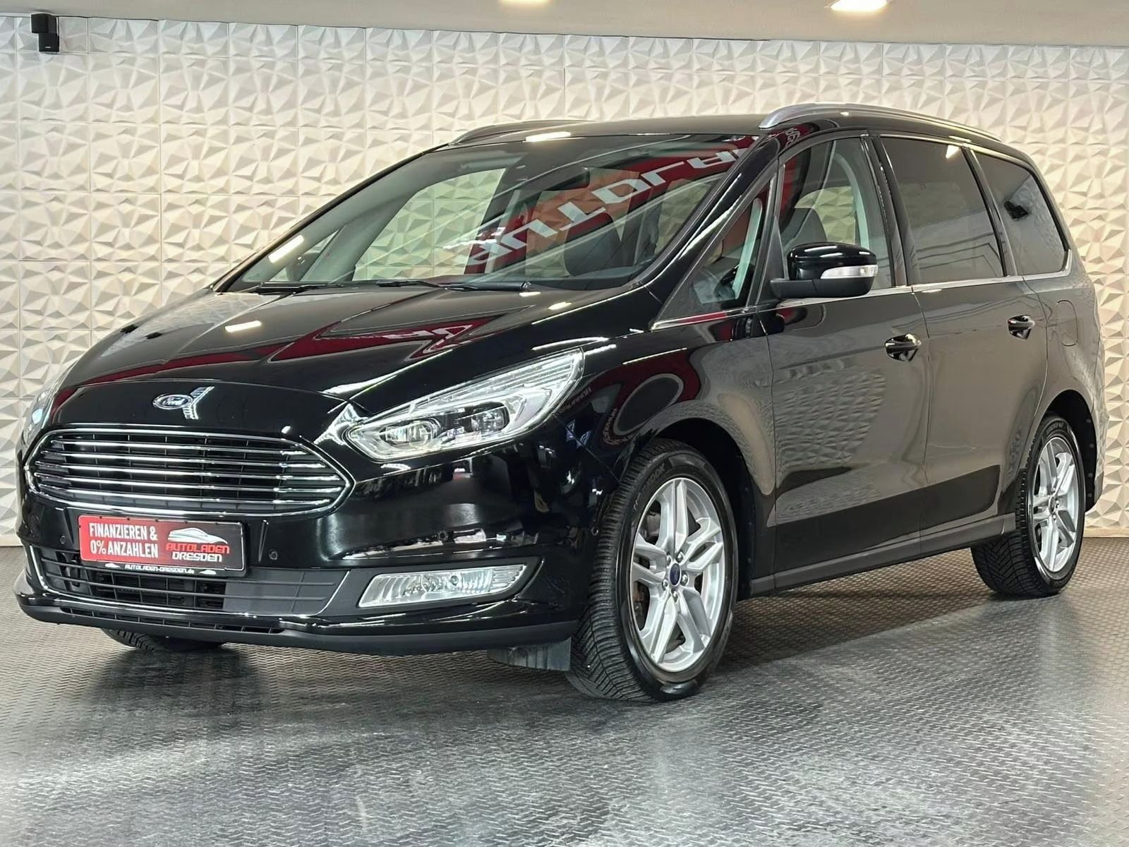 Ford Galaxy, TITANIUM LED*7Míst*ACC - fotka 3