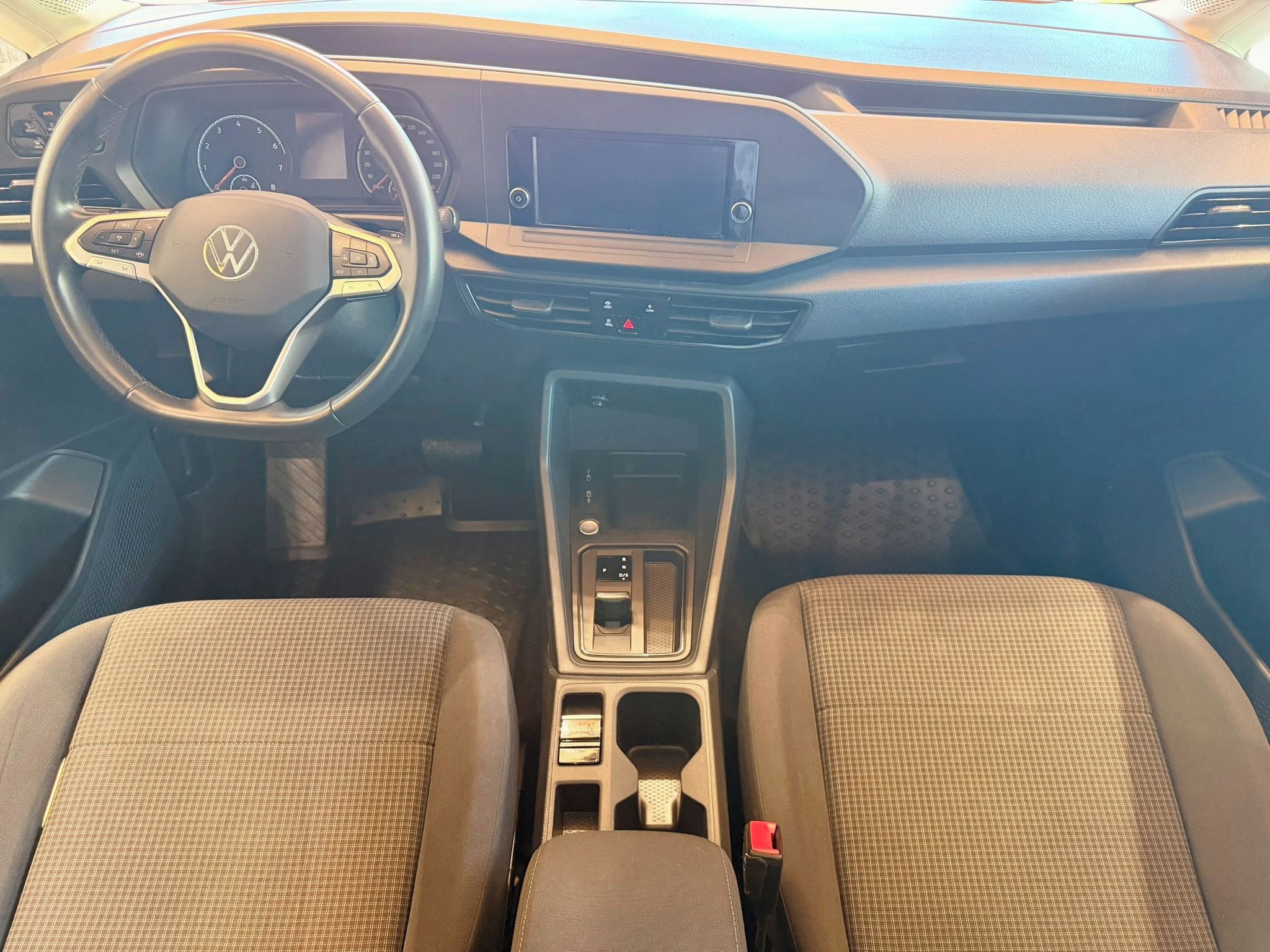 Volkswagen Caddy, 1.5 TSi DSG California - fotka 4