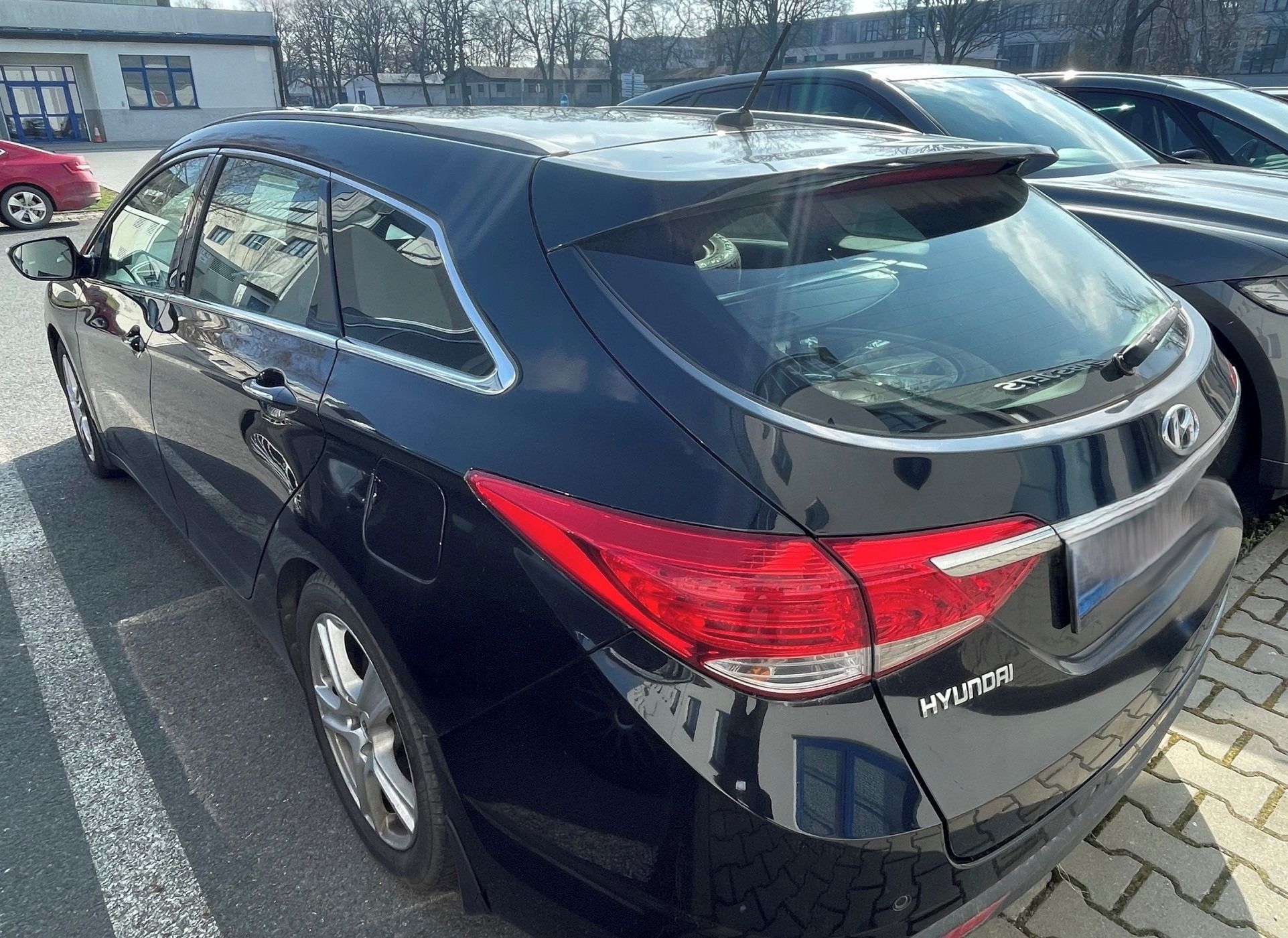 Hyundai i40, nepojízdné - fotka 6