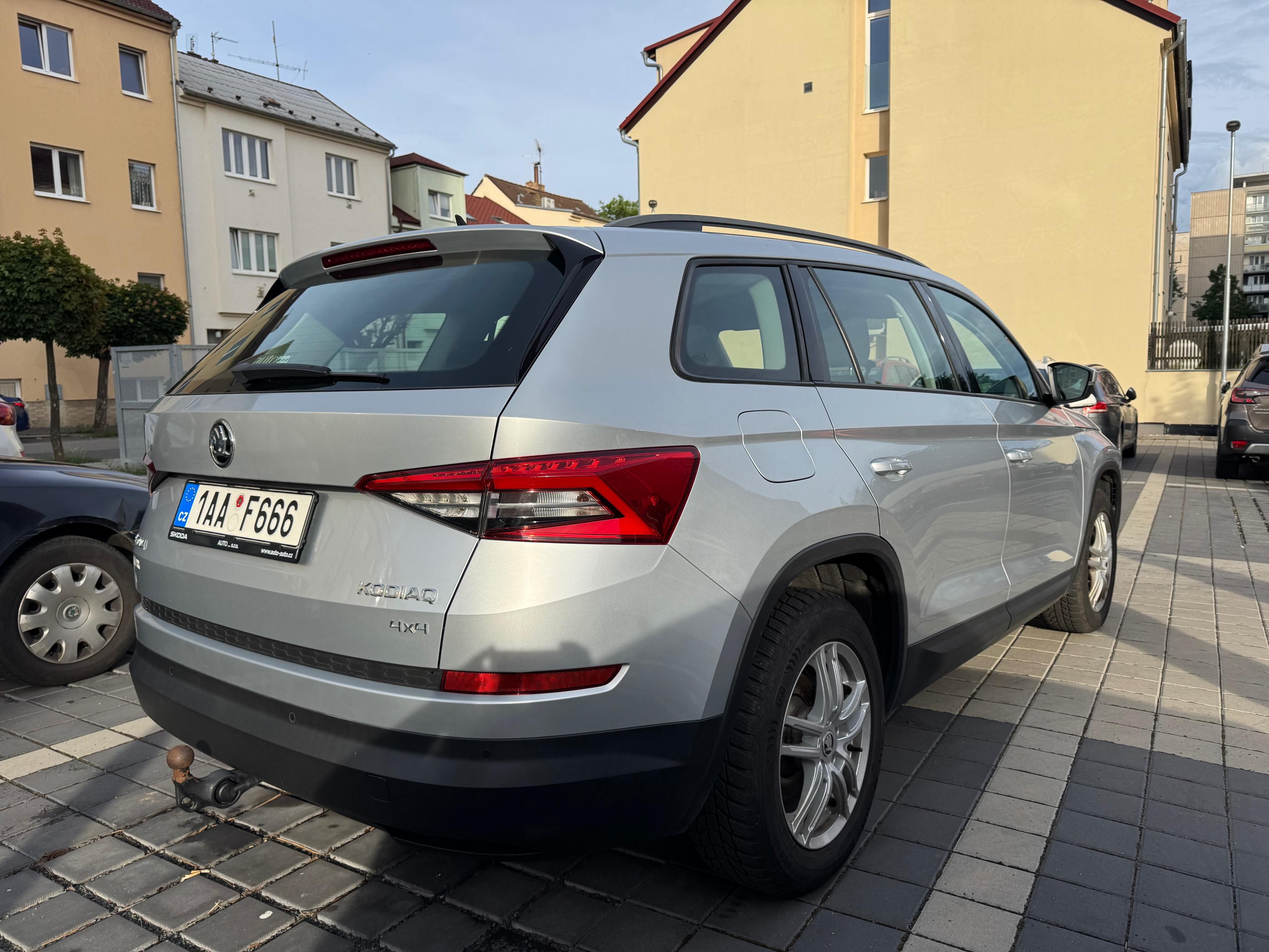 Škoda Kodiaq, 2.0 tdi 110kw, servisováno - fotka 3