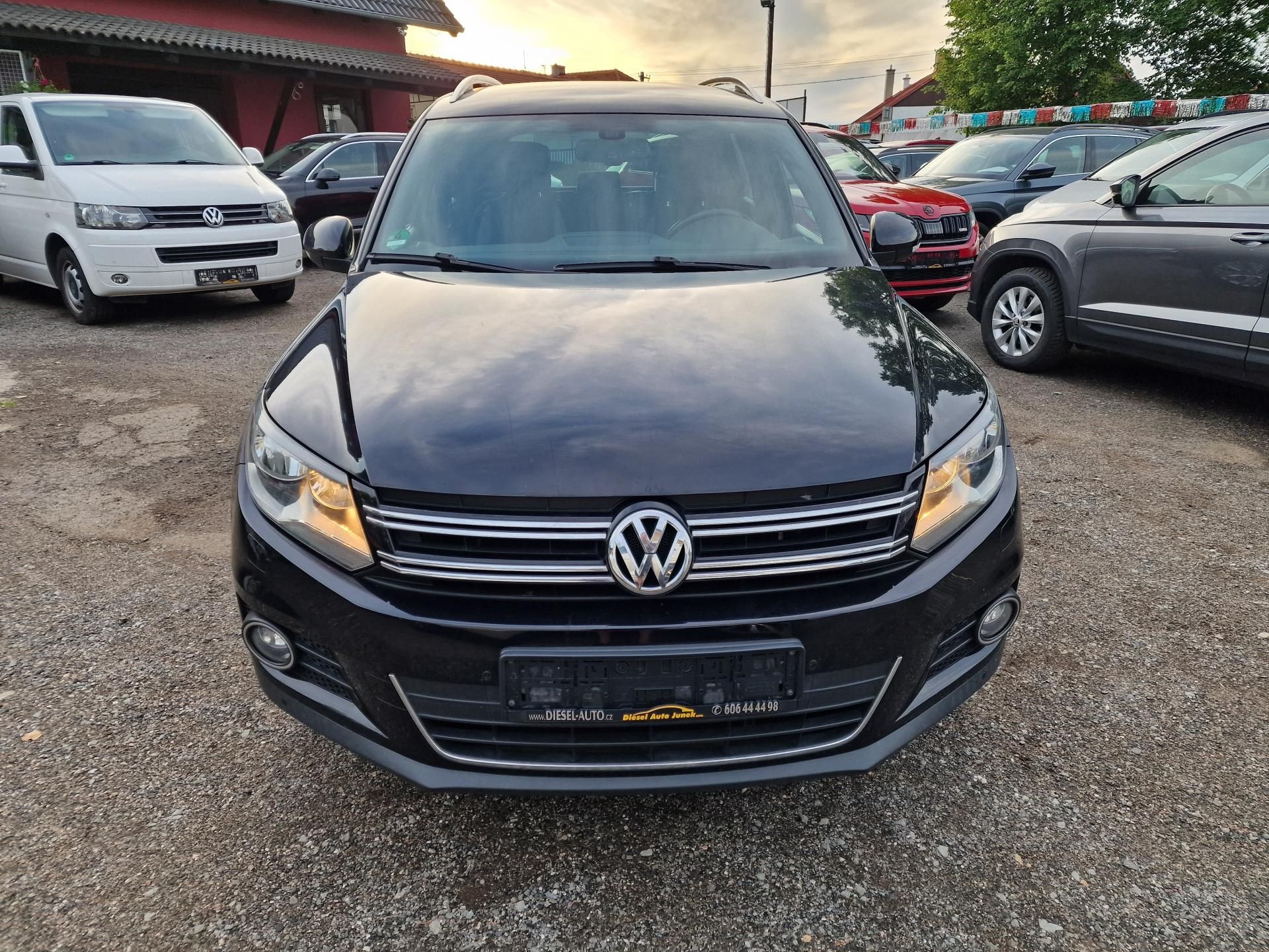 Volkswagen Tiguan, 2,0TDI 4x4 LIFE NAVI TZ - fotka 2