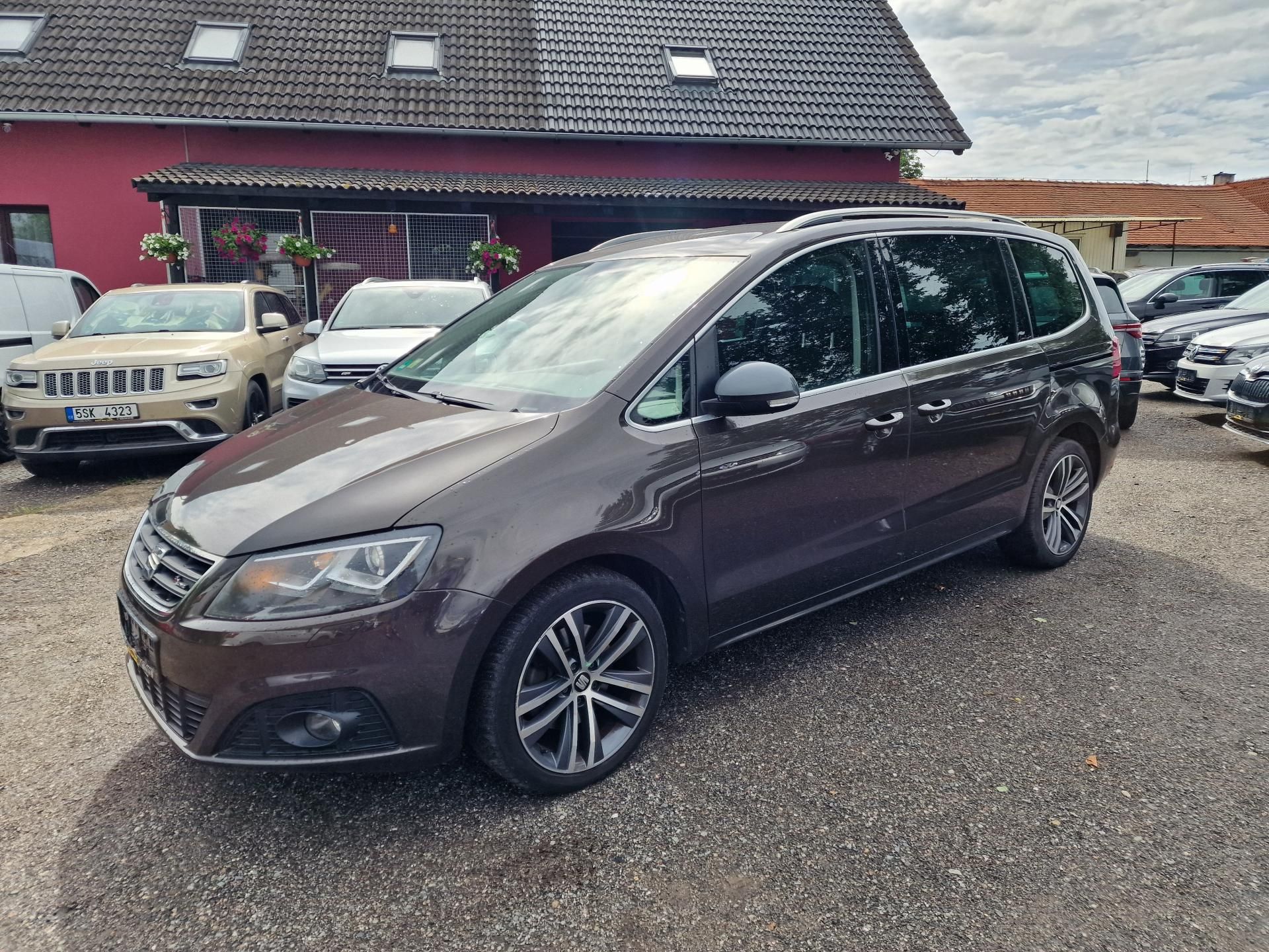 Seat Alhambra, 2,0TDI 110KW FR-LINE ALCANTARA - fotka 2