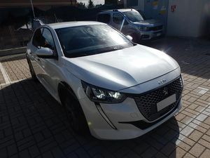 Peugeot 208, Allure Pack