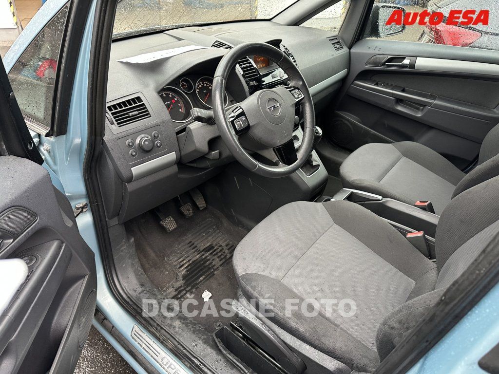 Opel Zafira, 1.8 16v - fotka 3